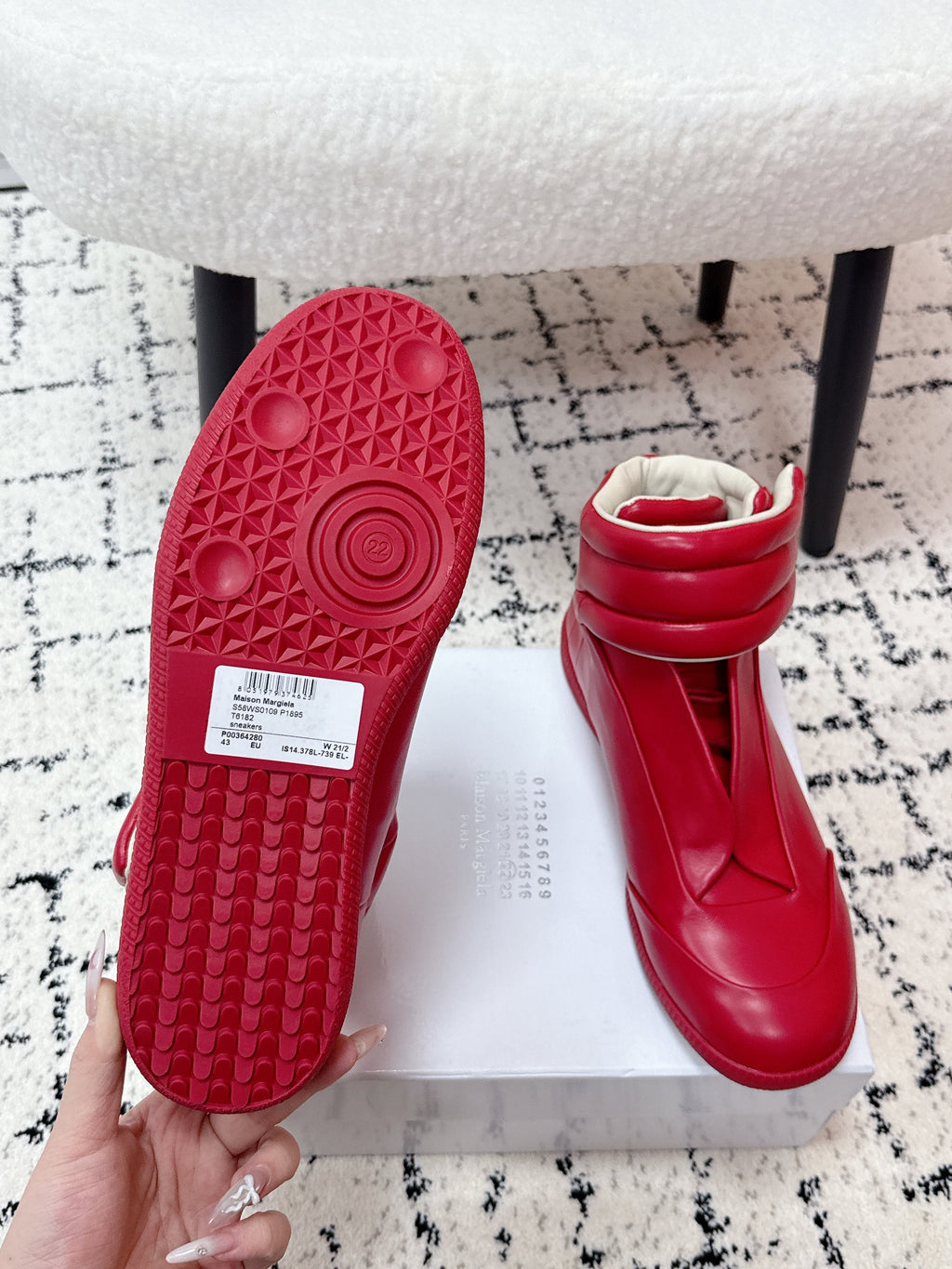 Maison Margiela Future Sneaker Crimson Rose Calfskin Rubber 558432