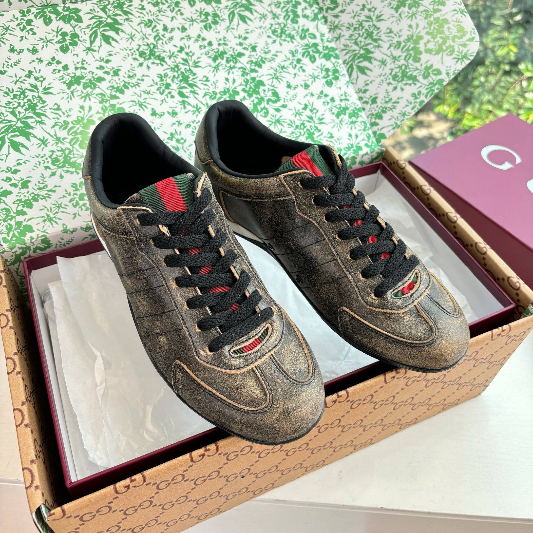 Gucci Shift Damensneaker Varianten Schwarzes Vintage Grey Brown Leder 506843