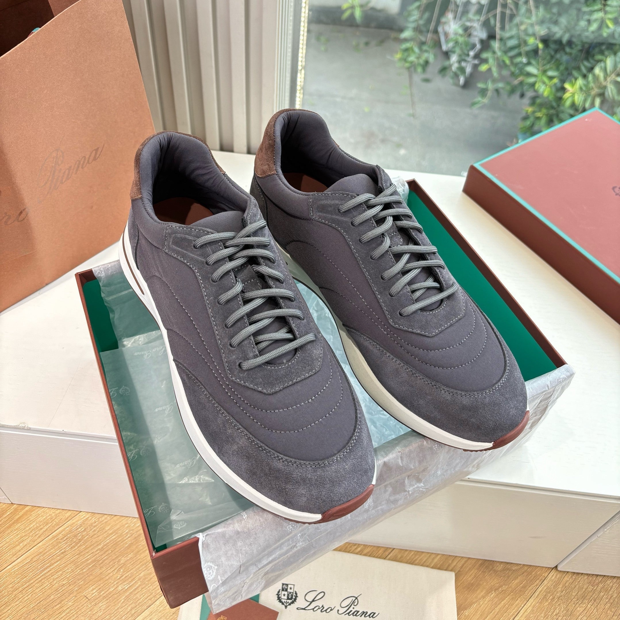 LP Weekend Walk Sneaker Purple Gray Suede 549521