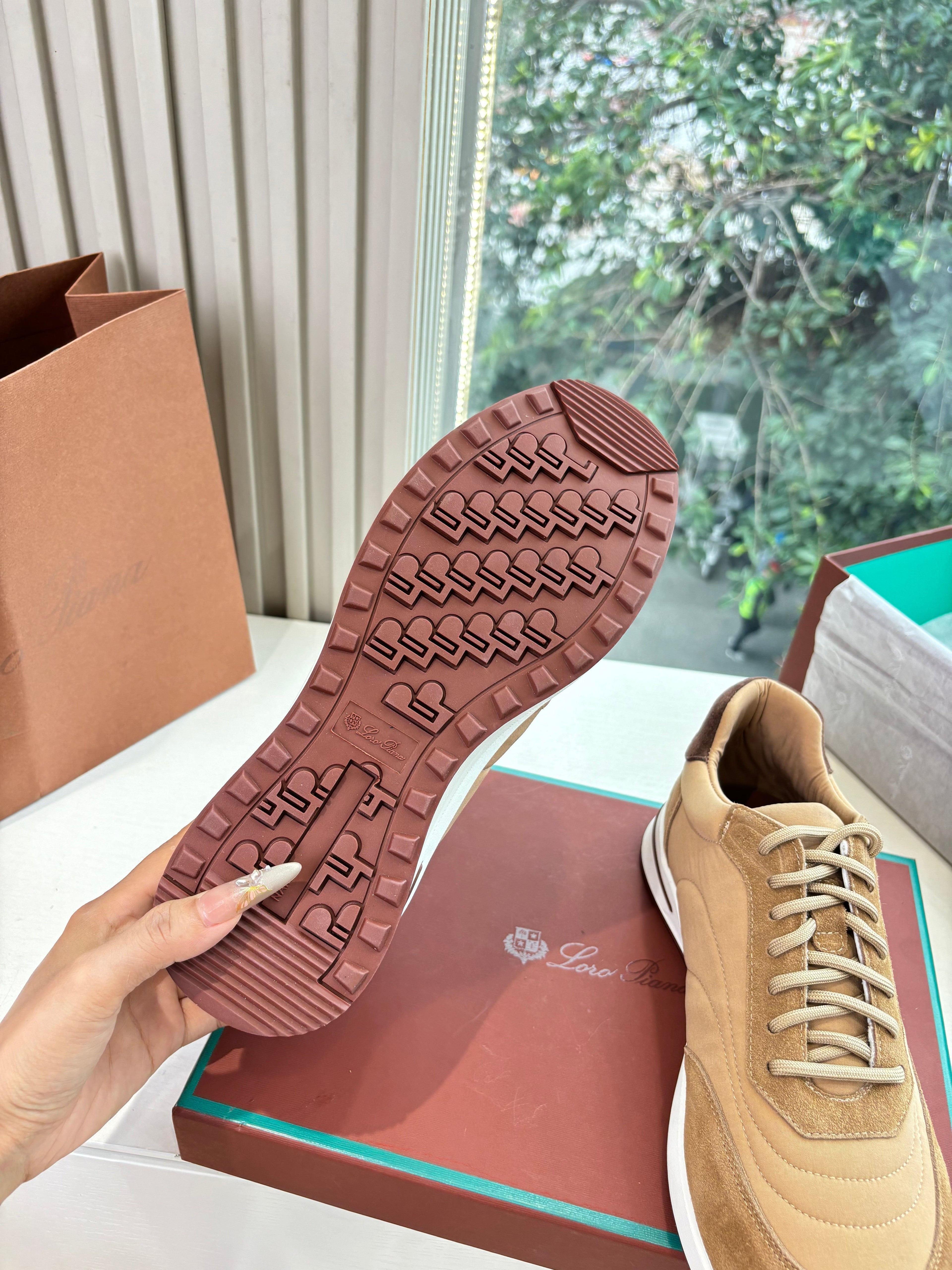 LP Weekend Walk Sneaker Brown Suede 549523