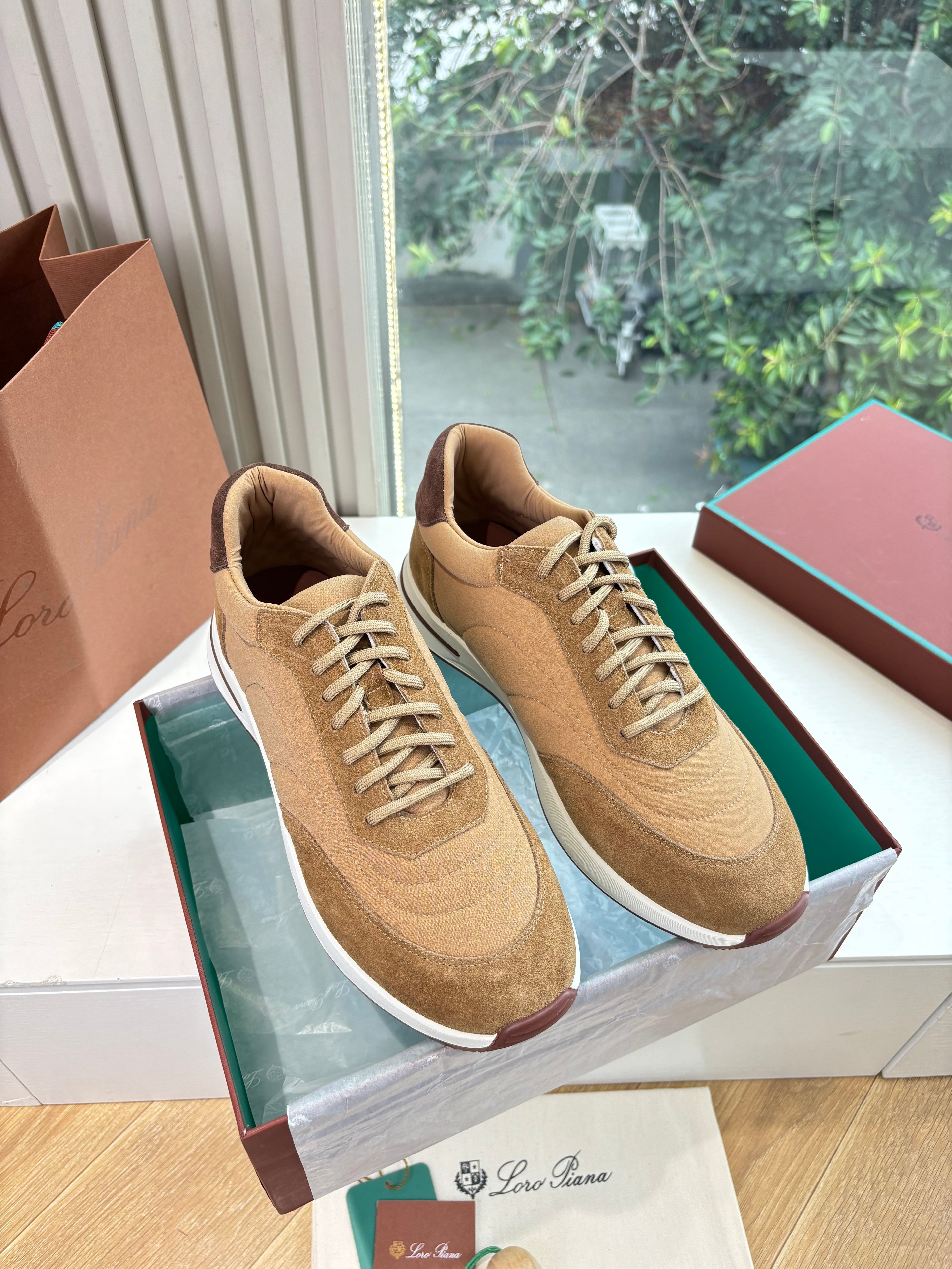 LP Weekend Walk Sneaker Brown Suede 549523