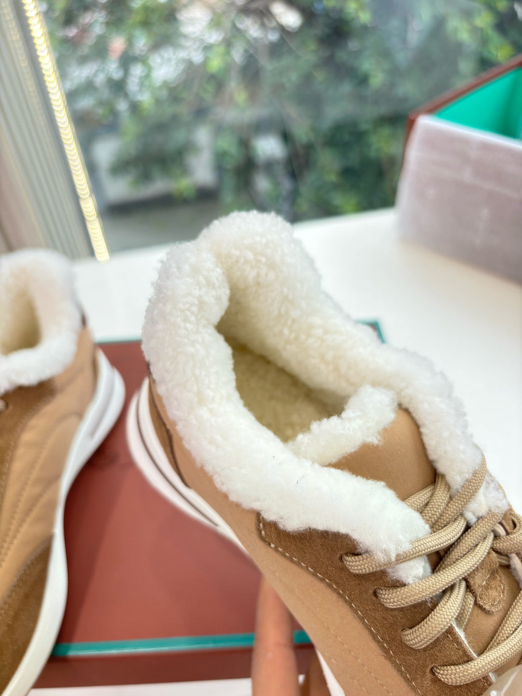 LP Weekend Walk Sneaker Brown Fur Suede 549517