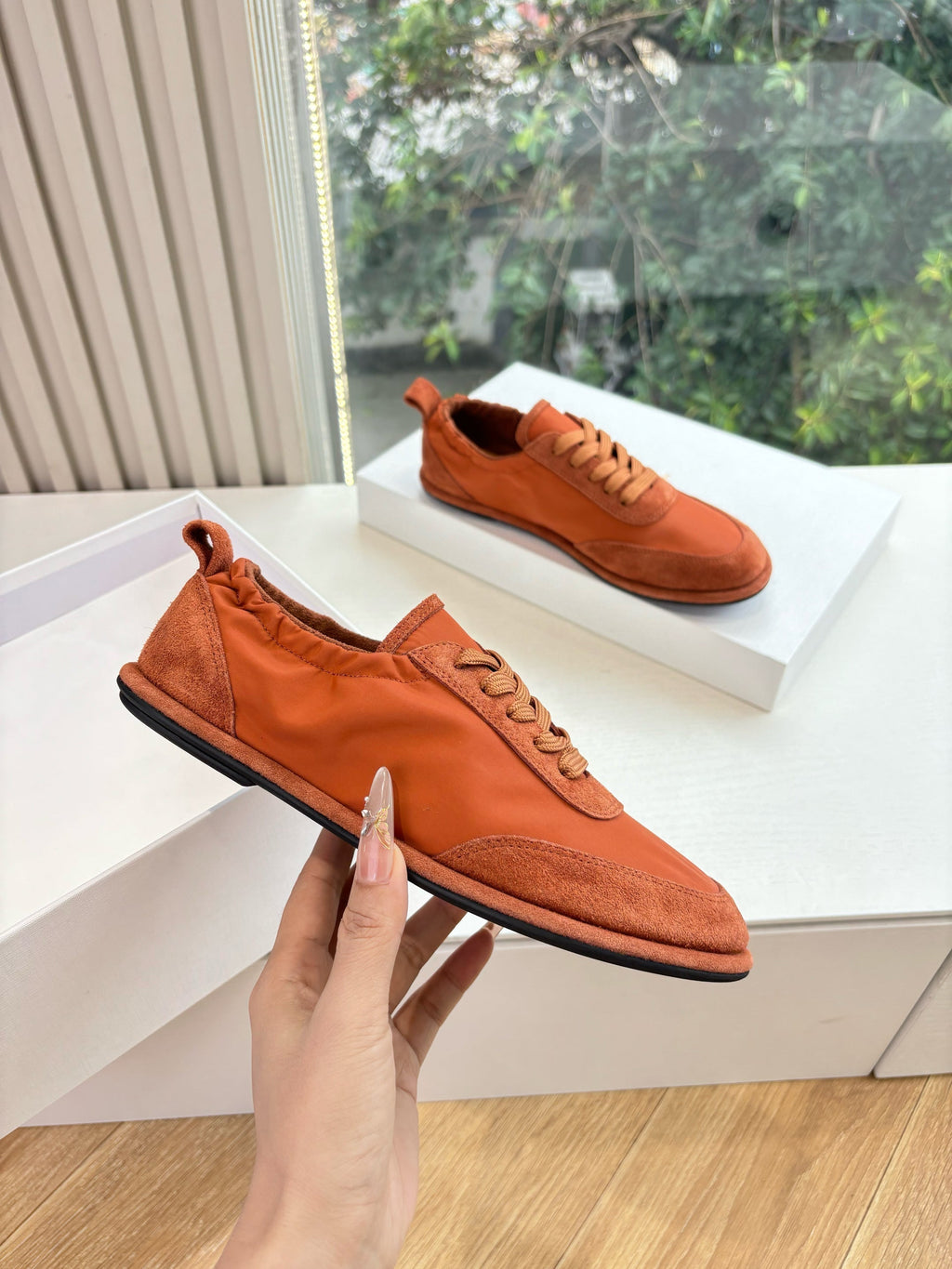 The Row 2025 Sneaker Orange Suede Fabric 549356