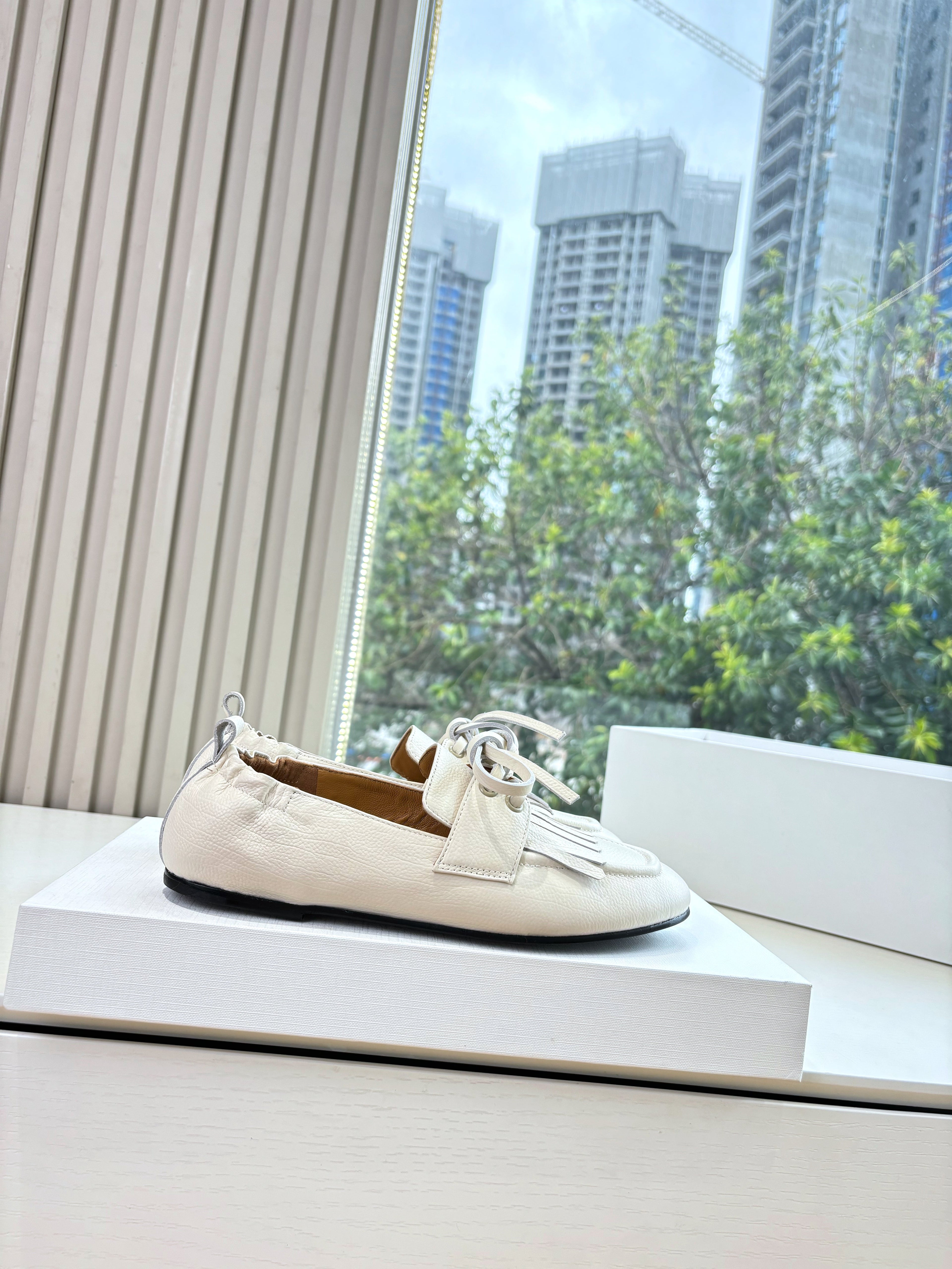 The Row 2025 Mary Jane Loafer White Cowhide 549359