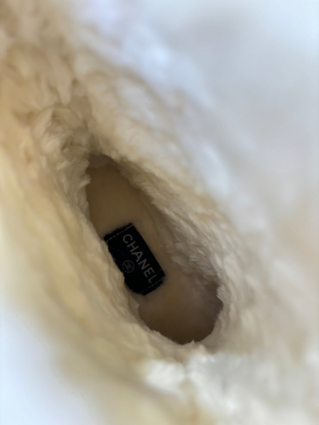 CC 2025 Short Snow Boot Black White Suede Wool 548926