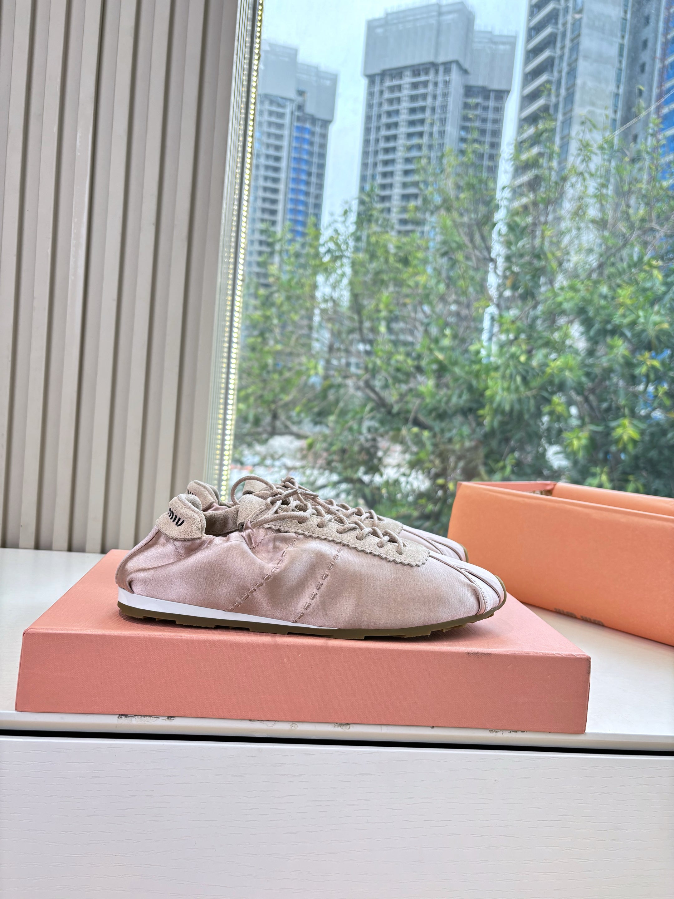 Miu Plume Sneakers Lavender Blush Satin Suede 549131