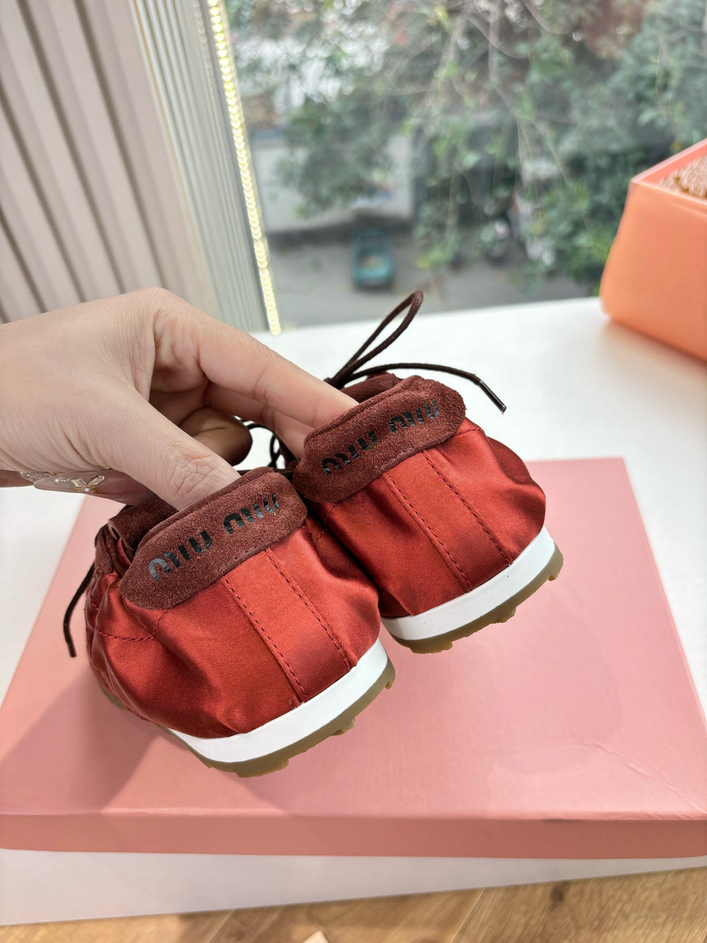 Miu Plume Sneakers Red Satin Suede 549136