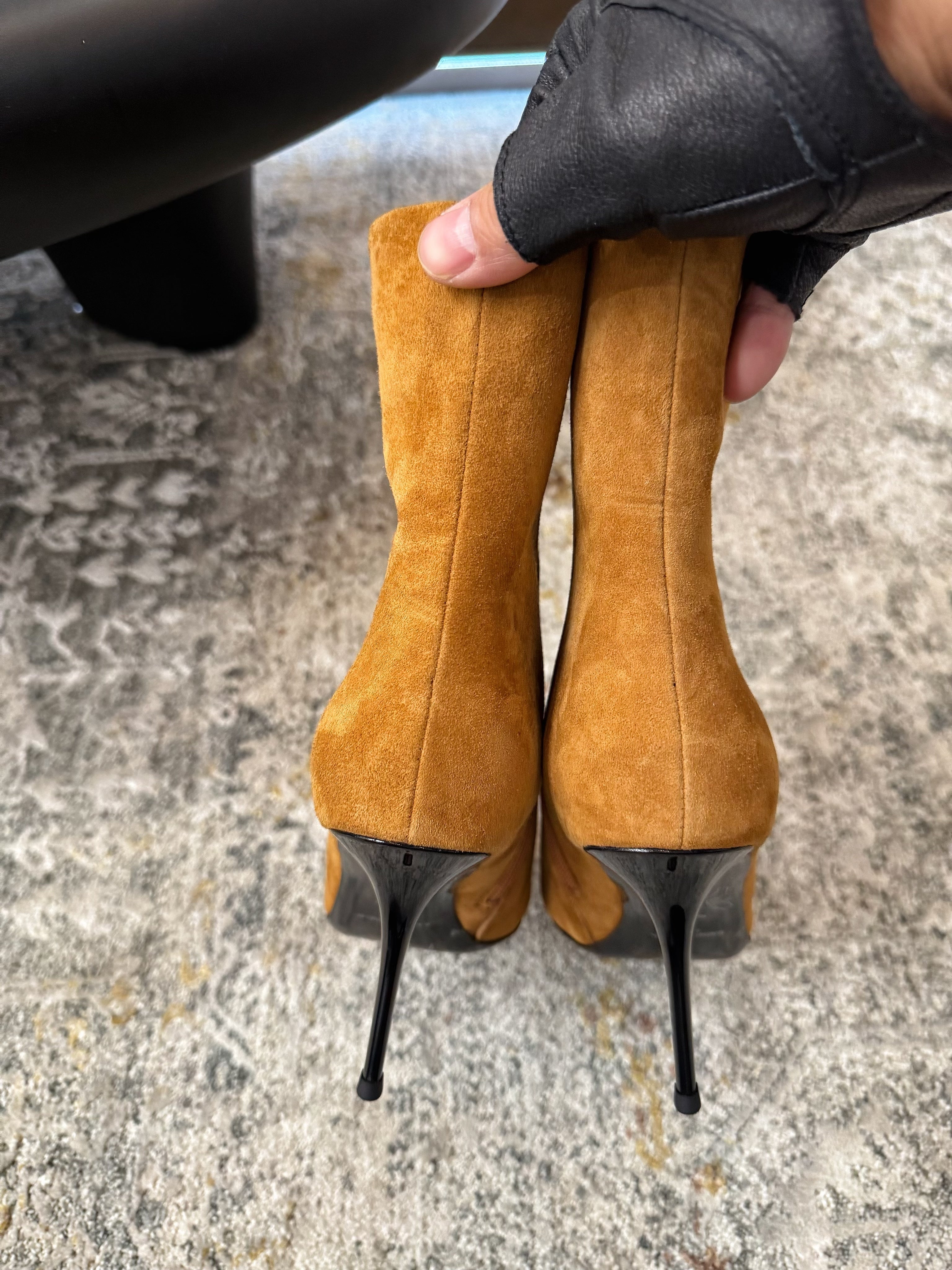 YSL 2025 Short Boot Tan Suede 571304