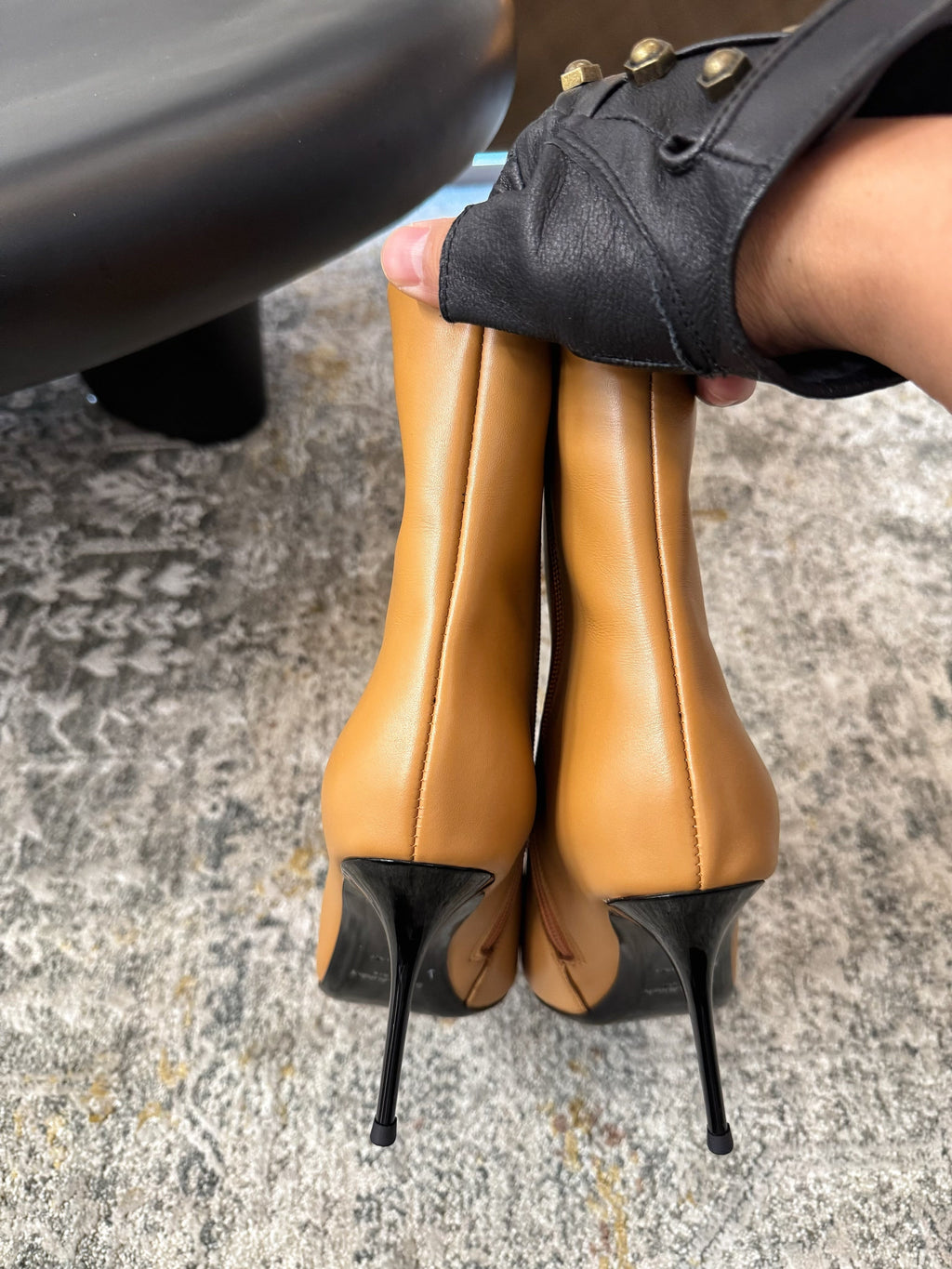 YSL 2025 Short Boot Tan Cowhide 571305