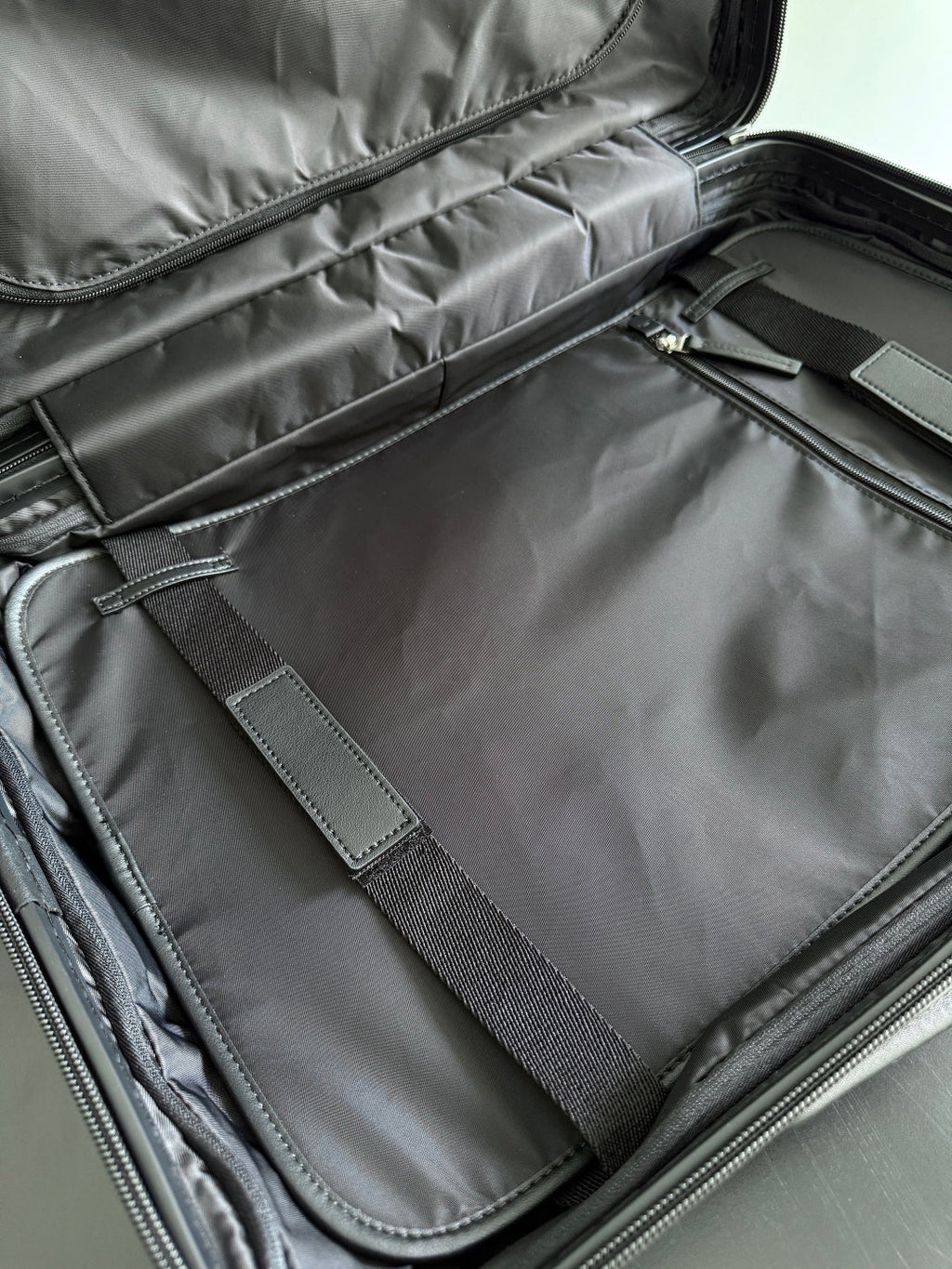 BV 25 Odyssey Cabin Suitcase Seaweed Polycarbonate & Intreccio Pattern