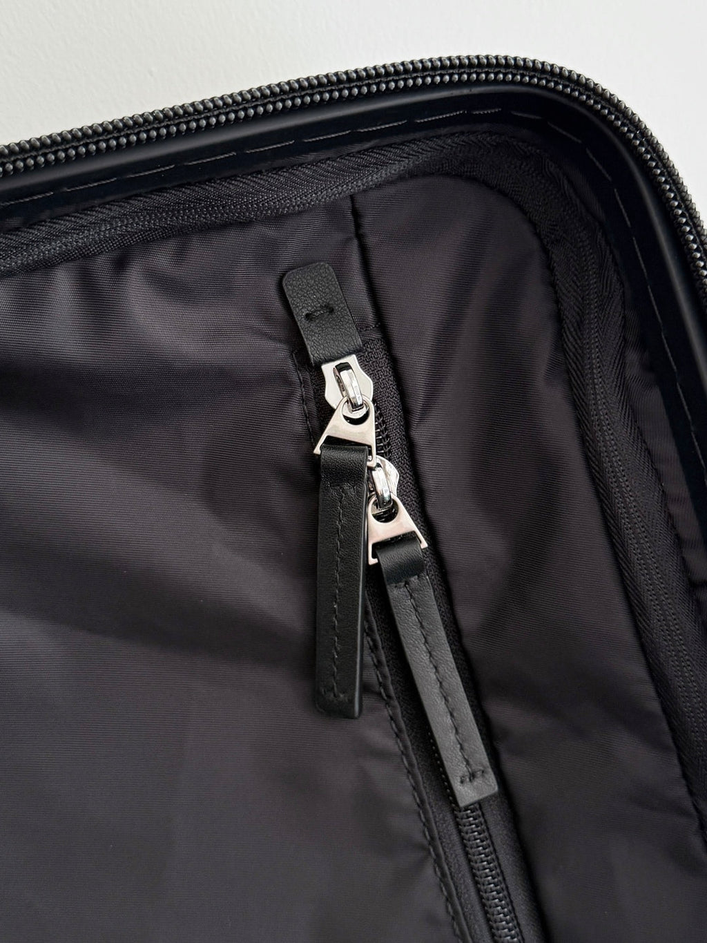 BV 25 Odyssey Cabin Suitcase Seaweed Polycarbonate & Intreccio Pattern