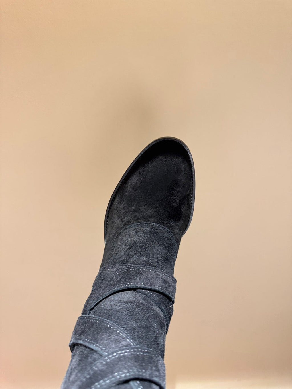 YSL 2025 Round-toe Straight-leg Martin Boot Black Suede 574007