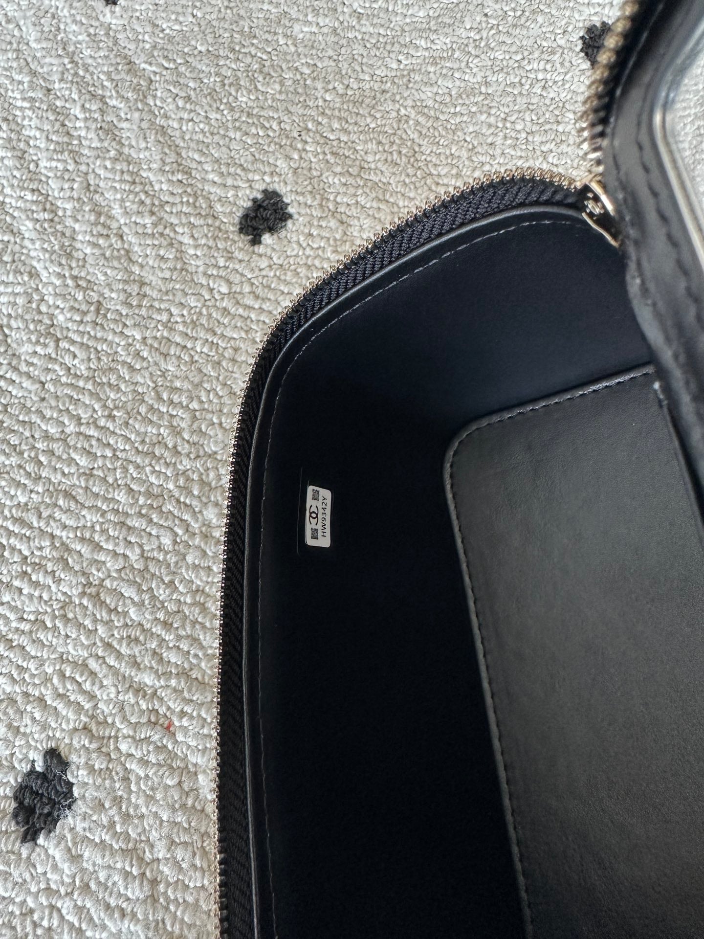 Chanel 2025 Vanity 17cm Bag Black Caviar Leather 320298