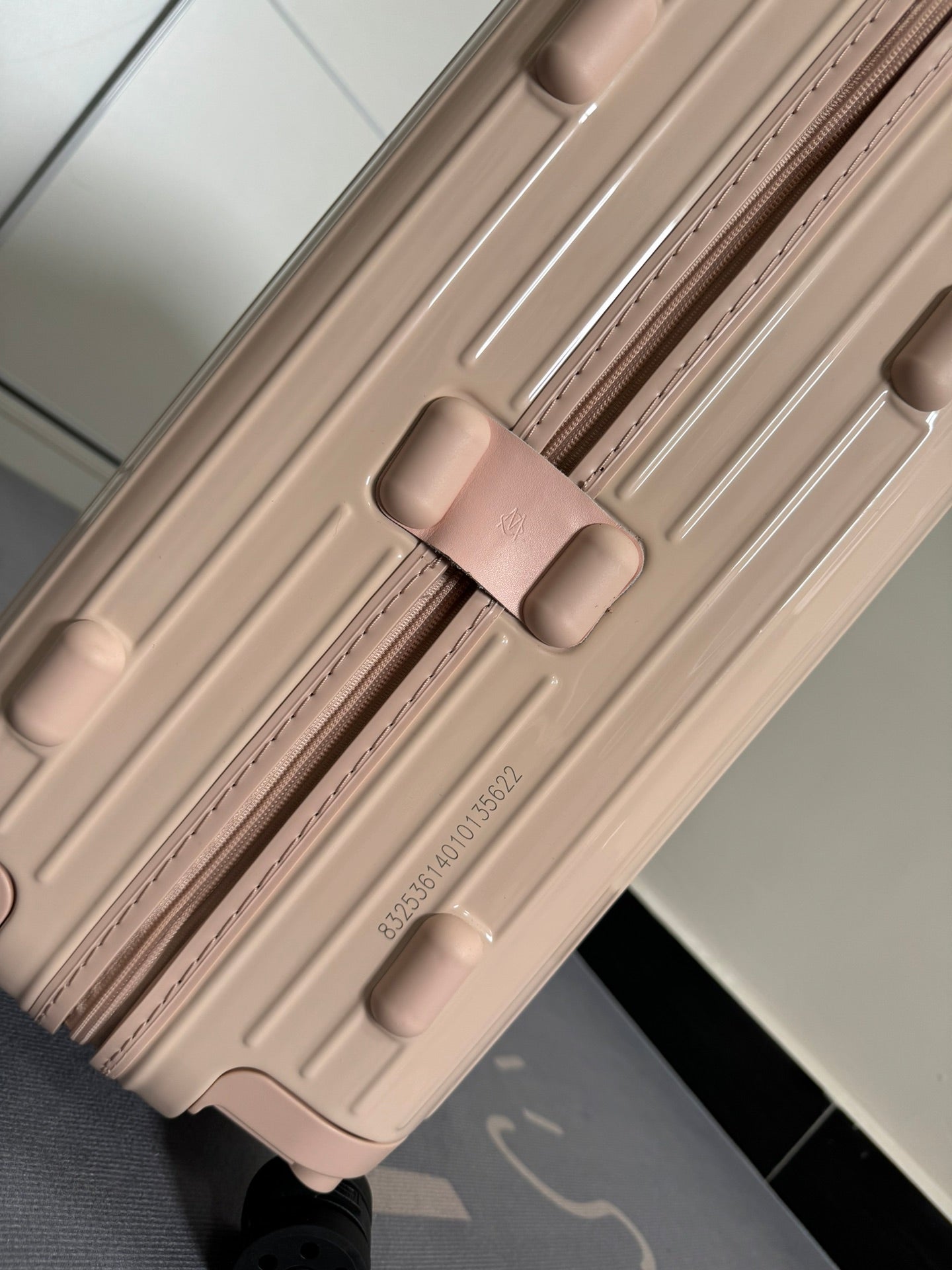 Rimowa 2025 Essential Suitcase Petal Pink Polycarbonate 274068