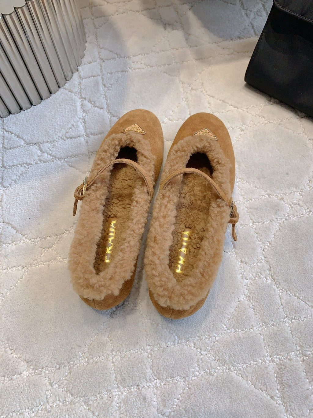 Pra 2025 Fur-lined Flat Tan Suede Wool 557121