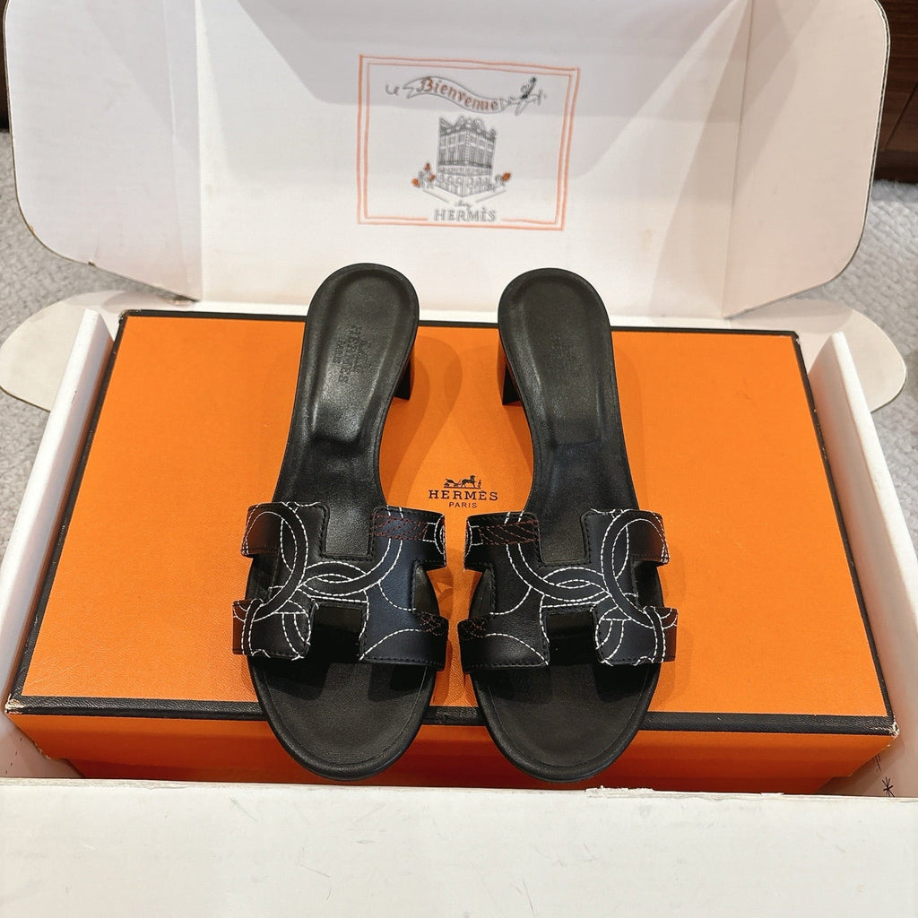 HM Oasis Sandals Black Embroidery Pattern Cowhide 544096