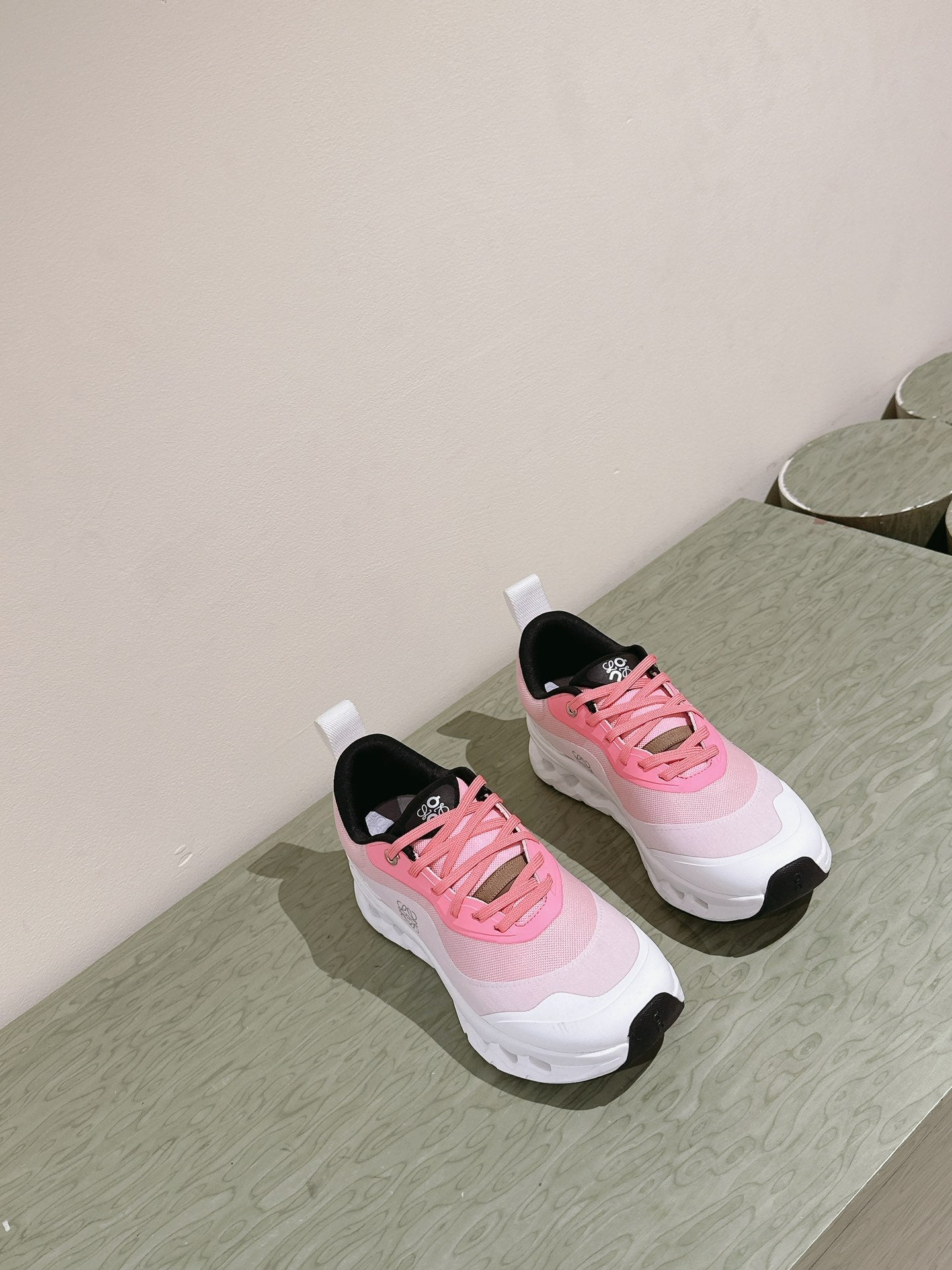 Loewe 2025 x Running Cloudtilt2.0 Sneaker White Pink Mesh Rubber 556020