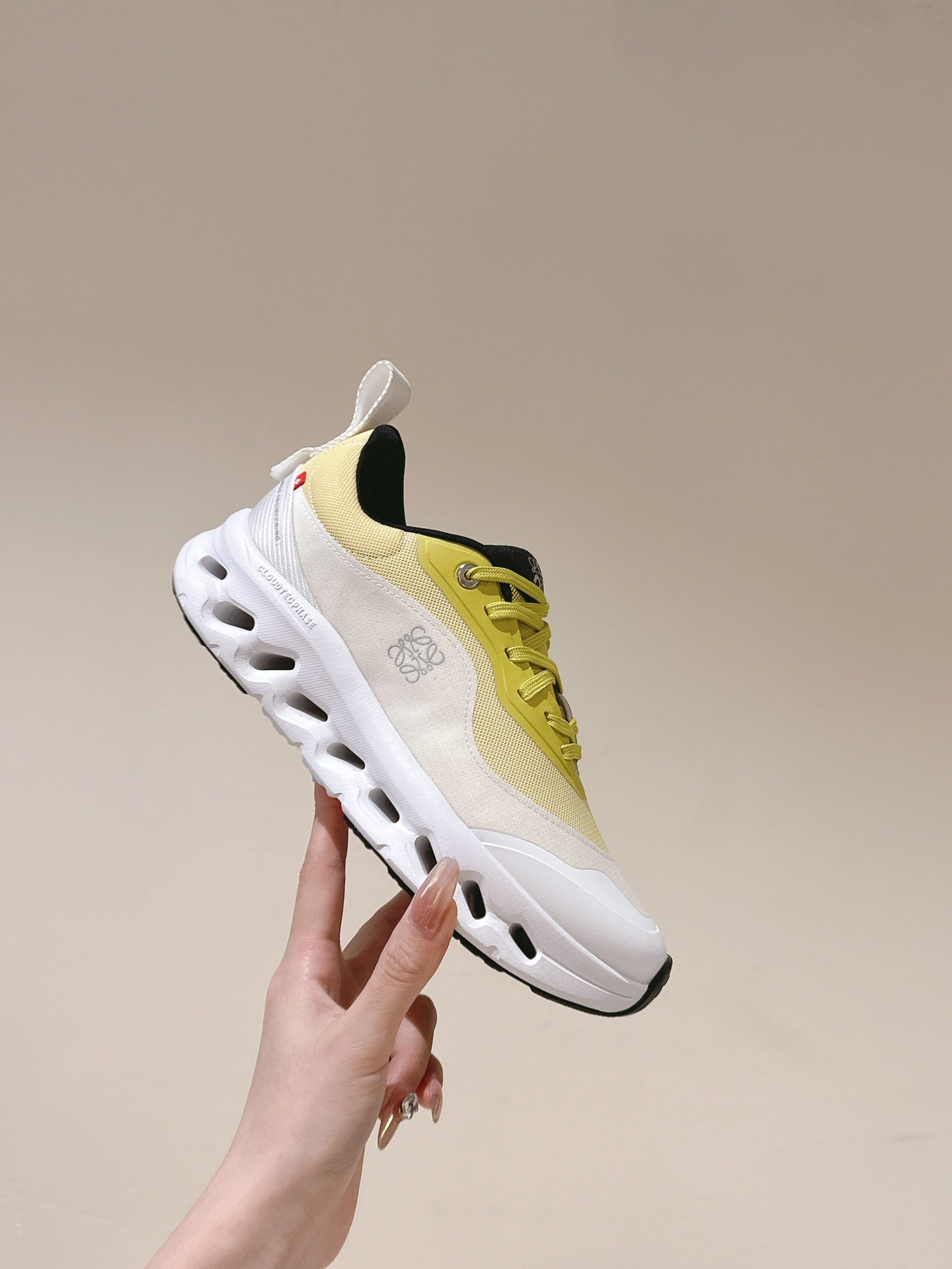 Loewe 2025 x Running Cloudtilt2.0 Sneaker White Yellow Mesh Rubber 556024