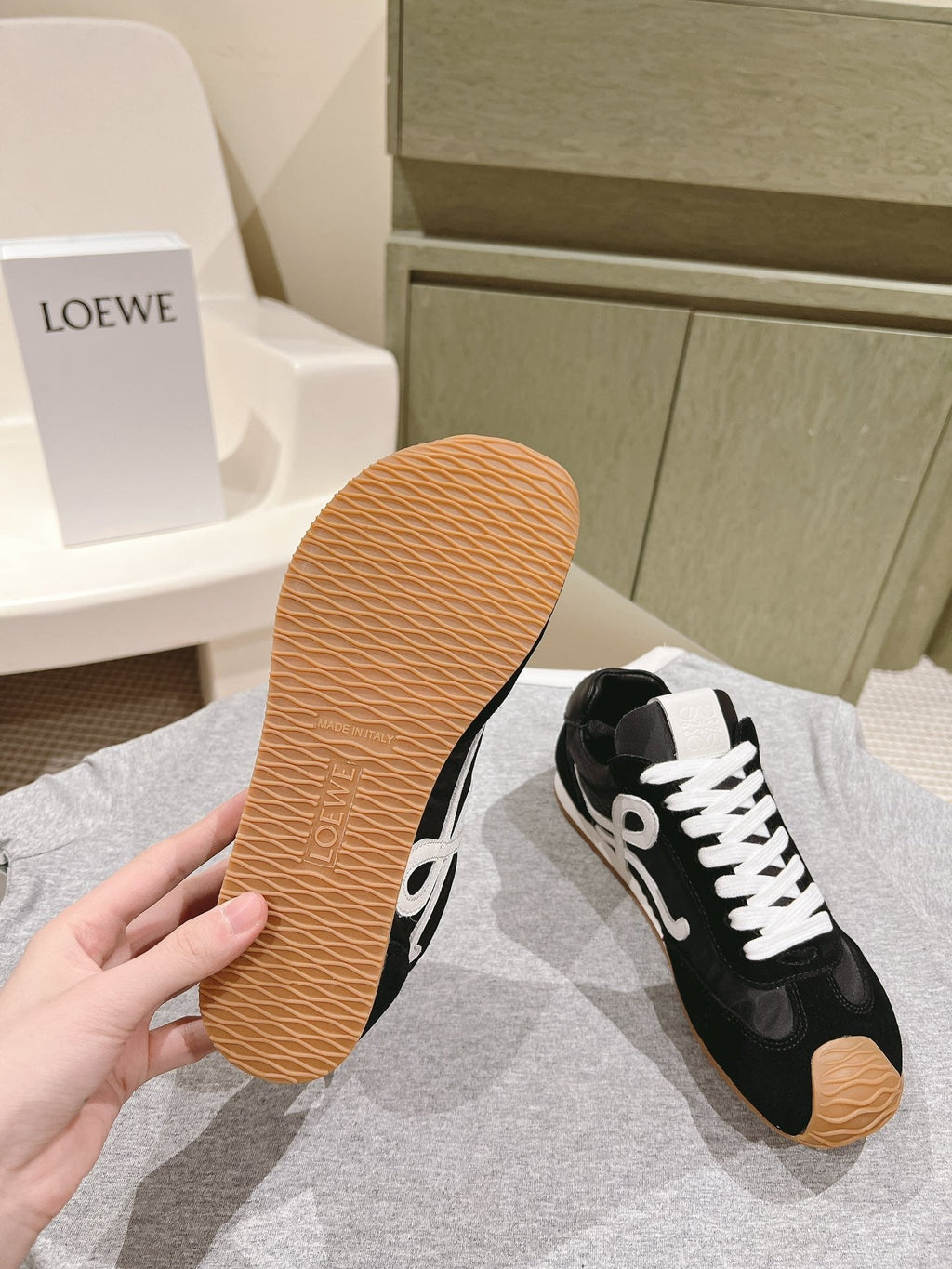 Loewe 2025 Ballet Runner 2.0 Sneaker Black White Suede 556041