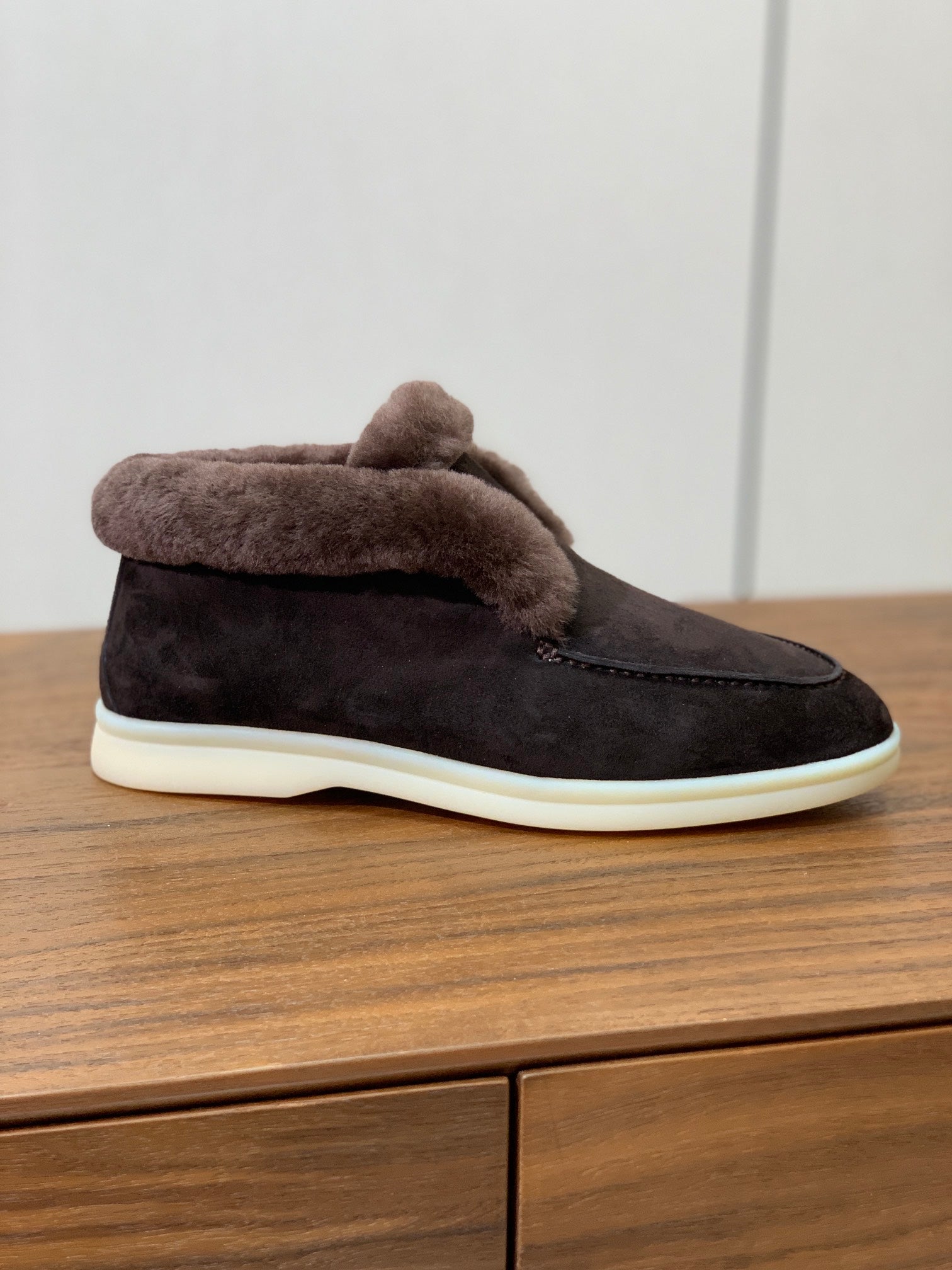 LP Open Walk Ankle Boot Dark Brown Fur Suede 550899