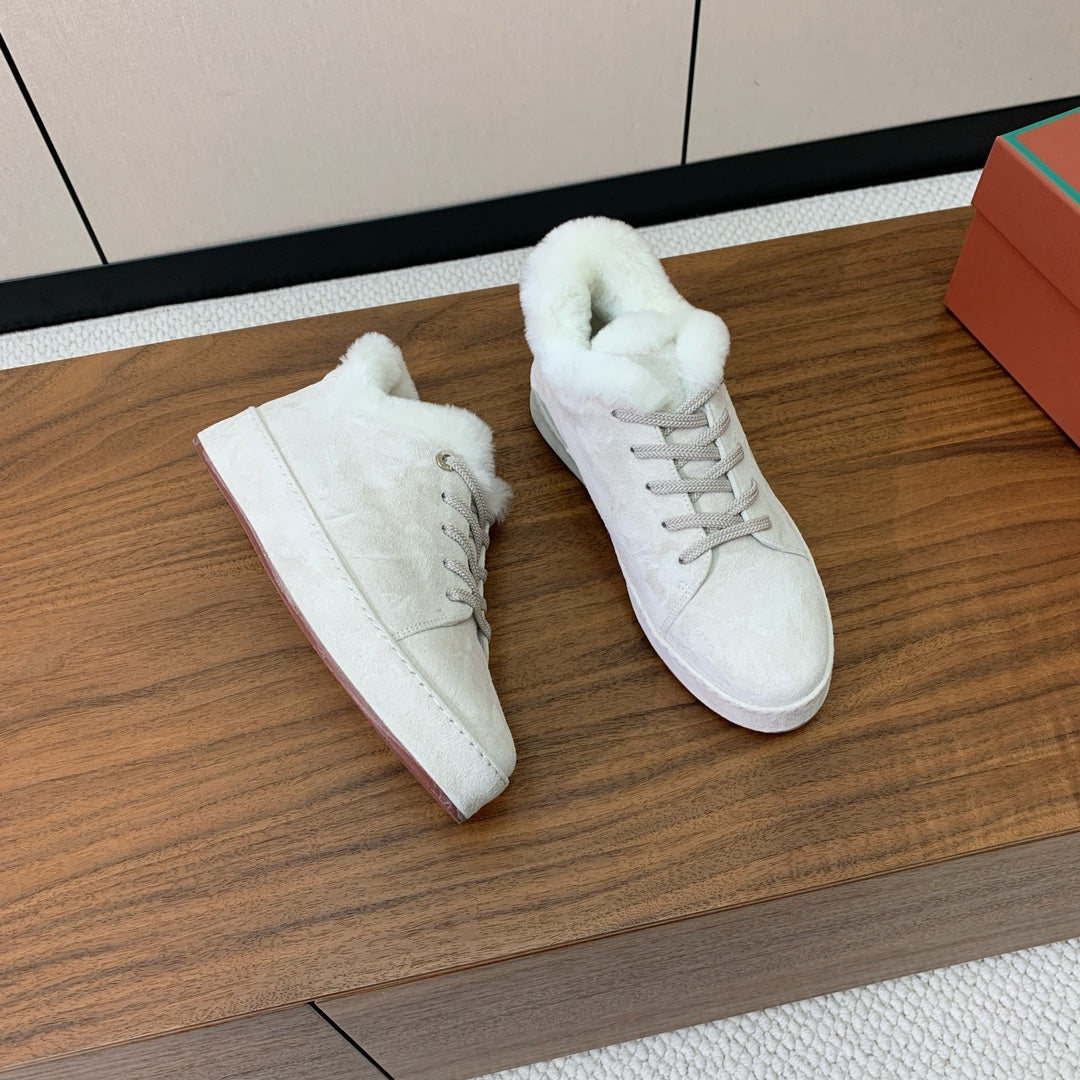 LP Winter Nuages Ankle Boot Pale Gray Fur Suede 550810