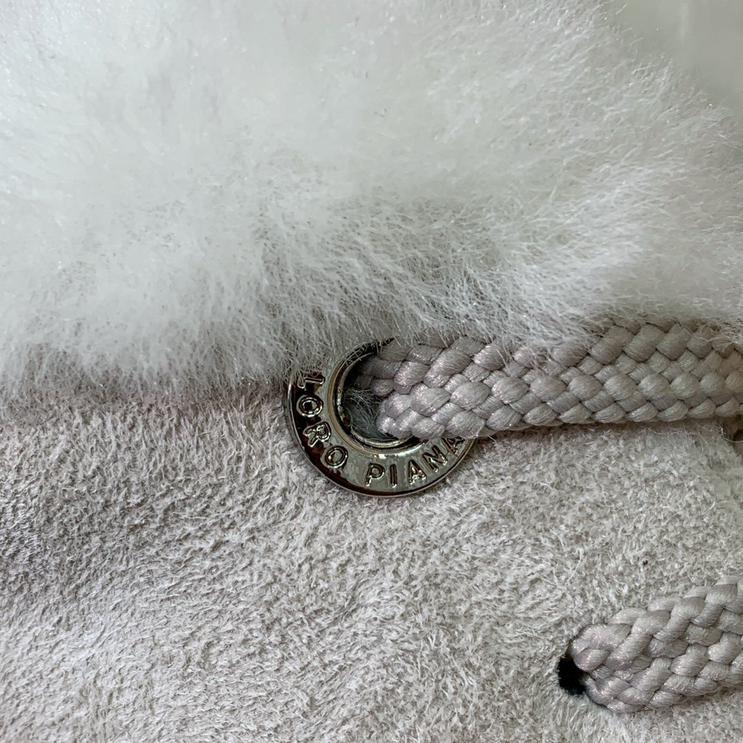 LP Winter Nuages Ankle Boot Pale Gray Fur Suede 550810