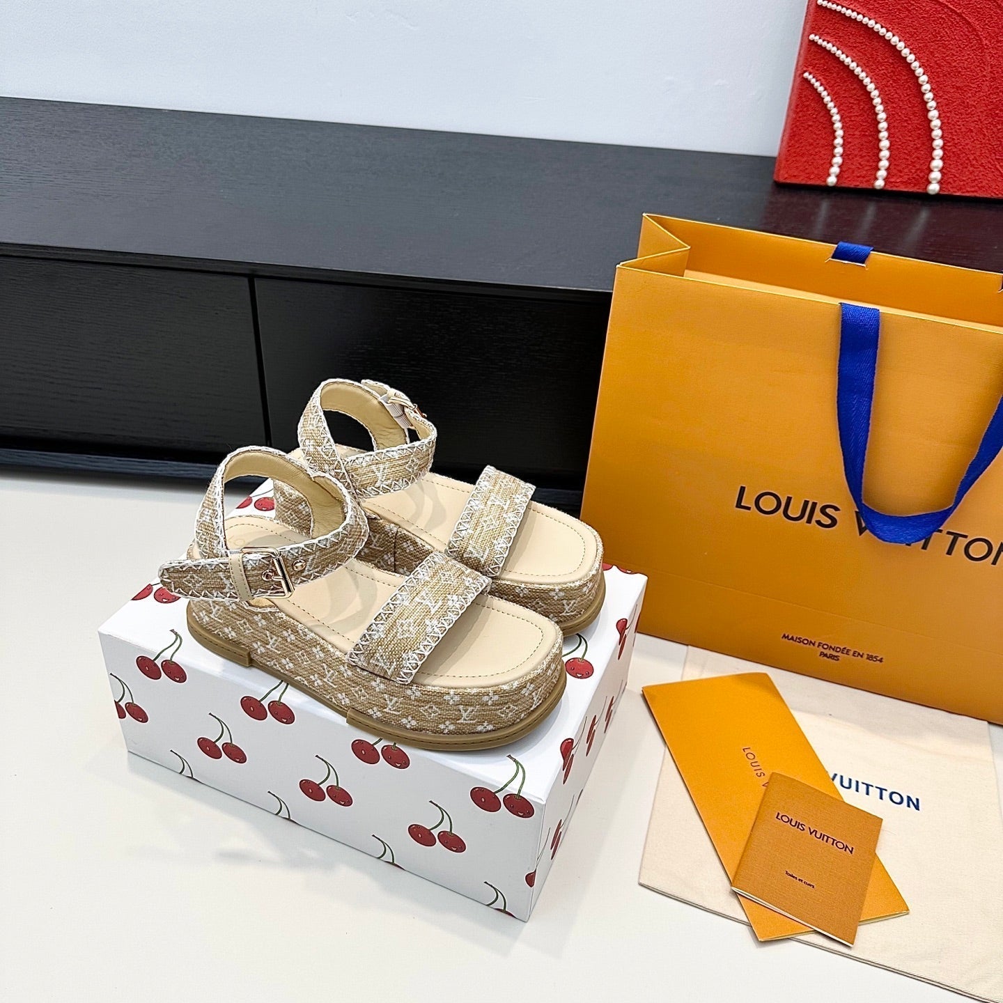LV Maya Platform Sandals 6cm Beige Cowhide Denim 572498