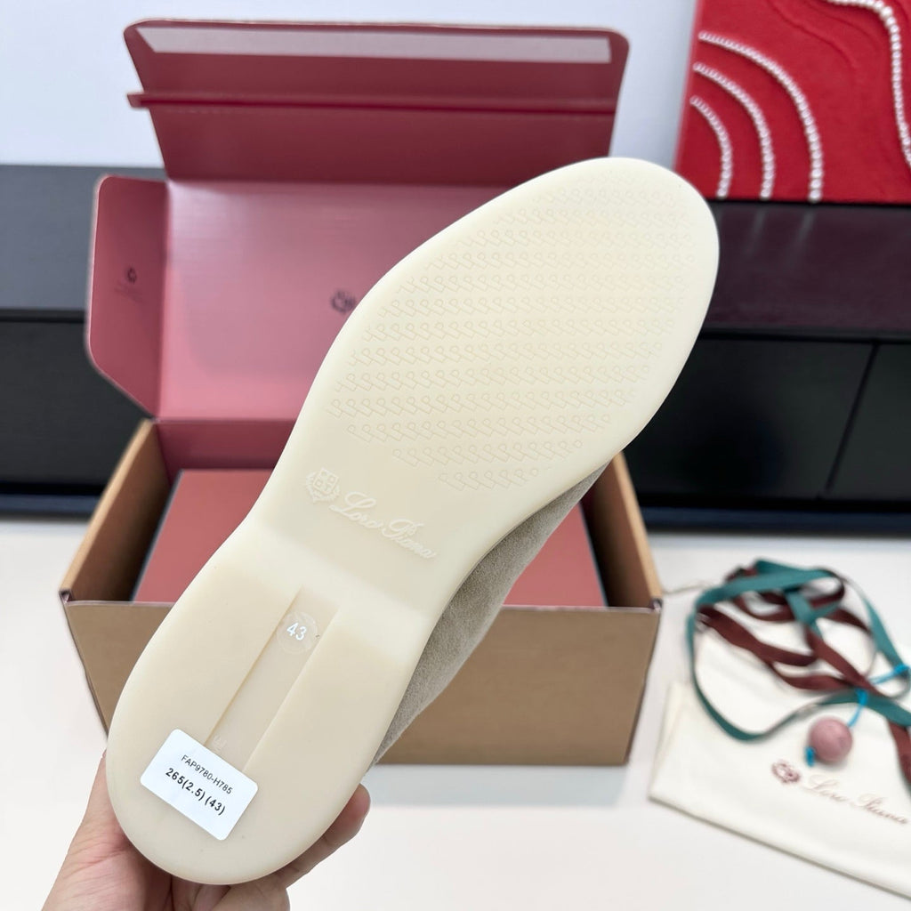 LP Open Walk Ankle Boot In Taupe Gray Suede 542337