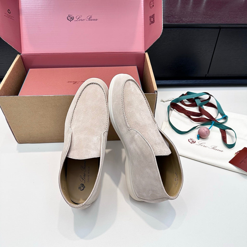 LP Open Walk Ankle Boot In Light Grey Suede 542338