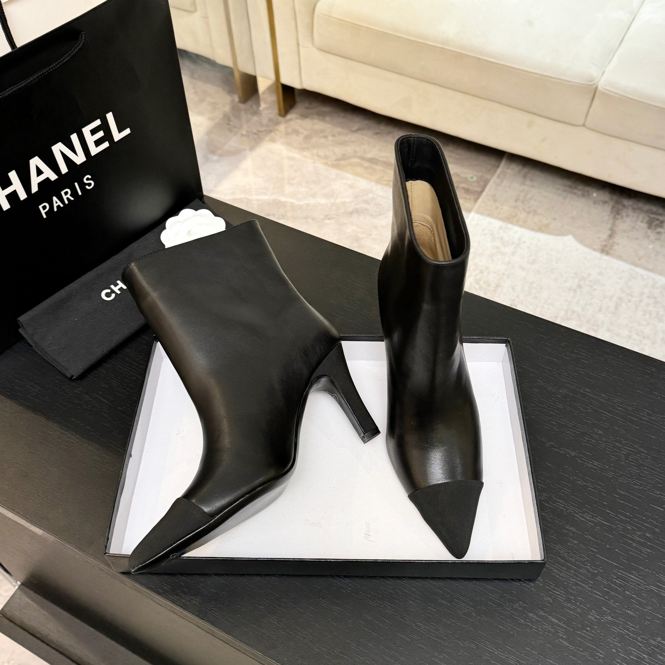 CC Gabrielle Chanel Ankle Boots 8.5cm Black Sheepskin Black Fabric