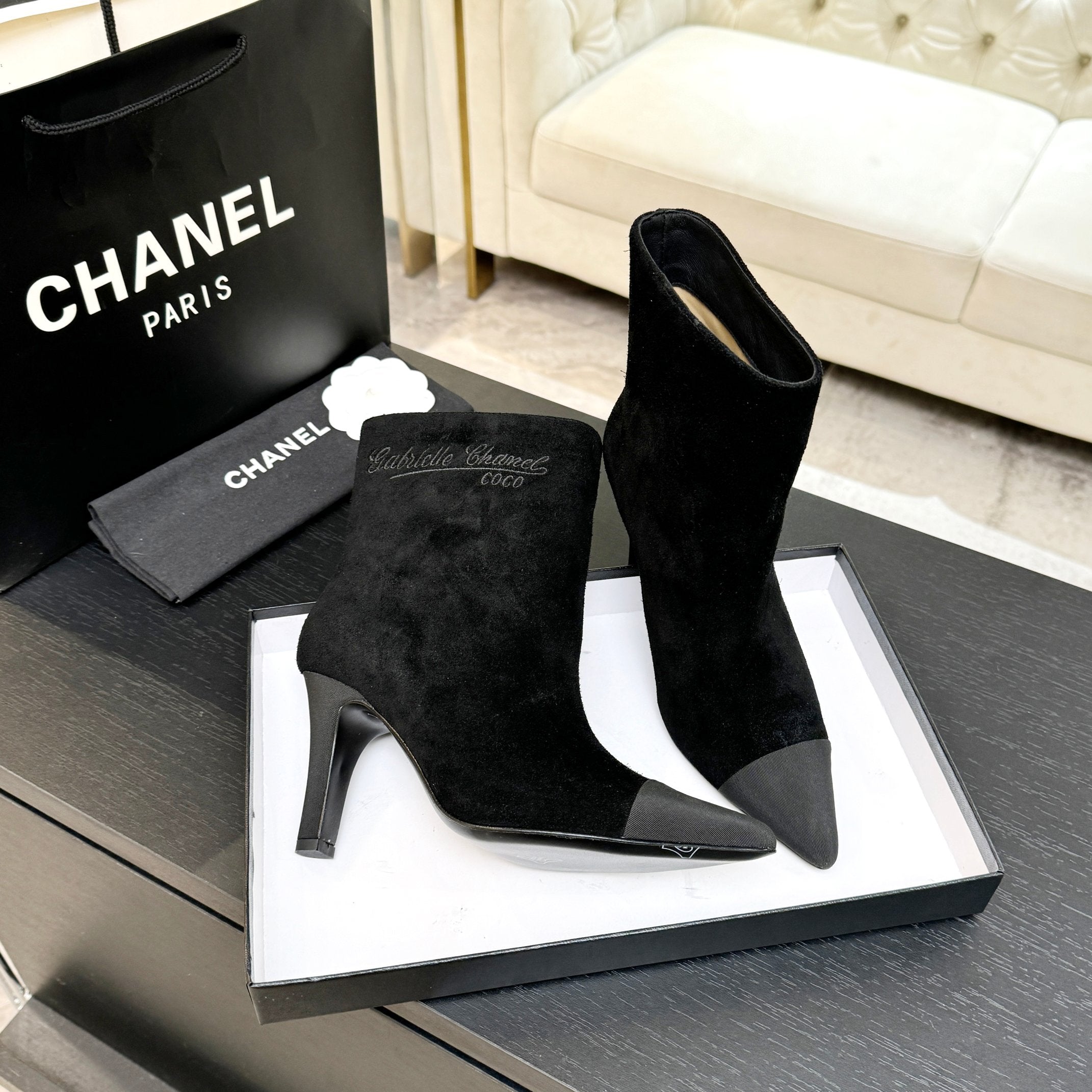 CC Gabrielle Chanel Ankle Boots 8.5cm Black Suede Black Fabric