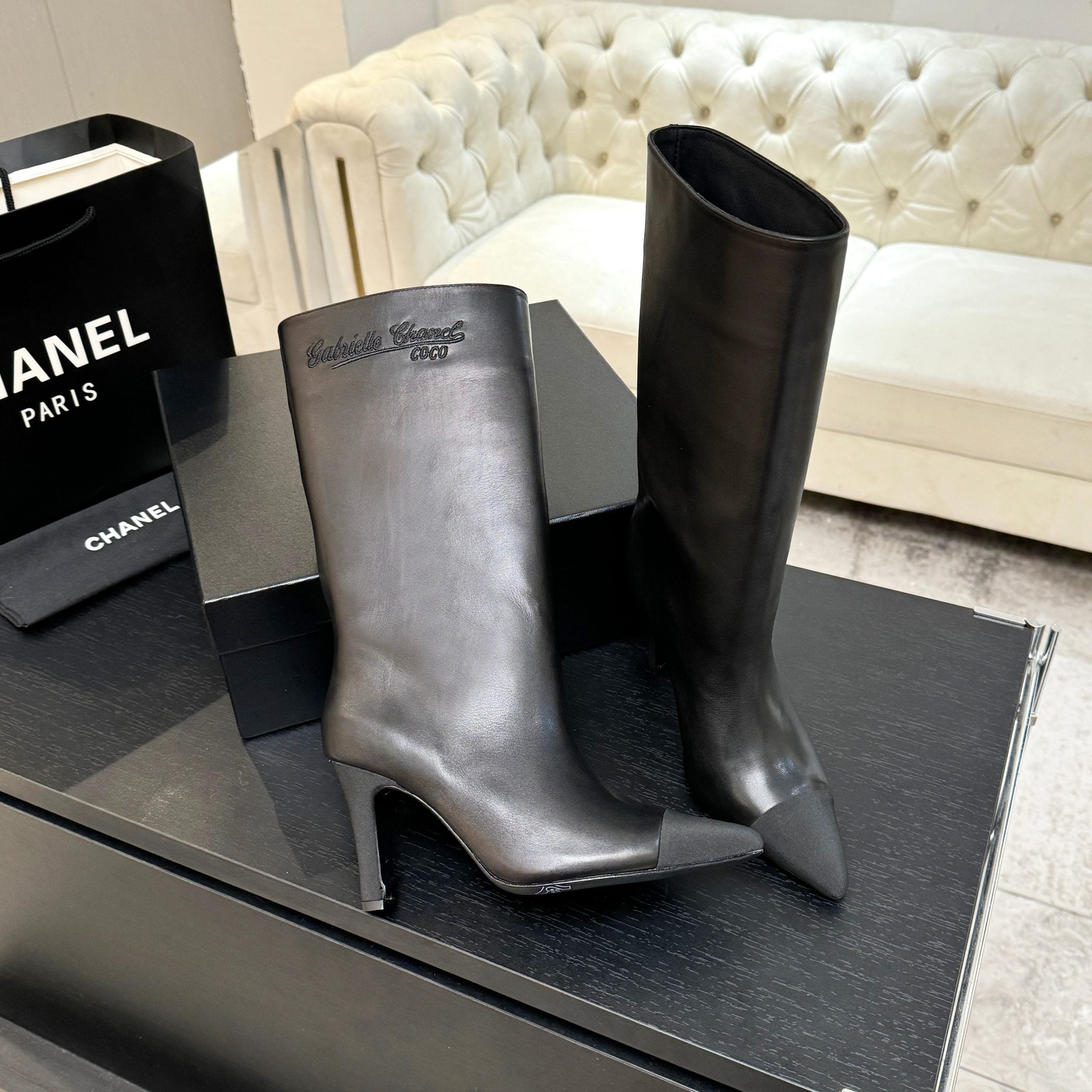 CC Gabrielle Chanel Boots 8.5cm Black Sheepskin Black Fabric