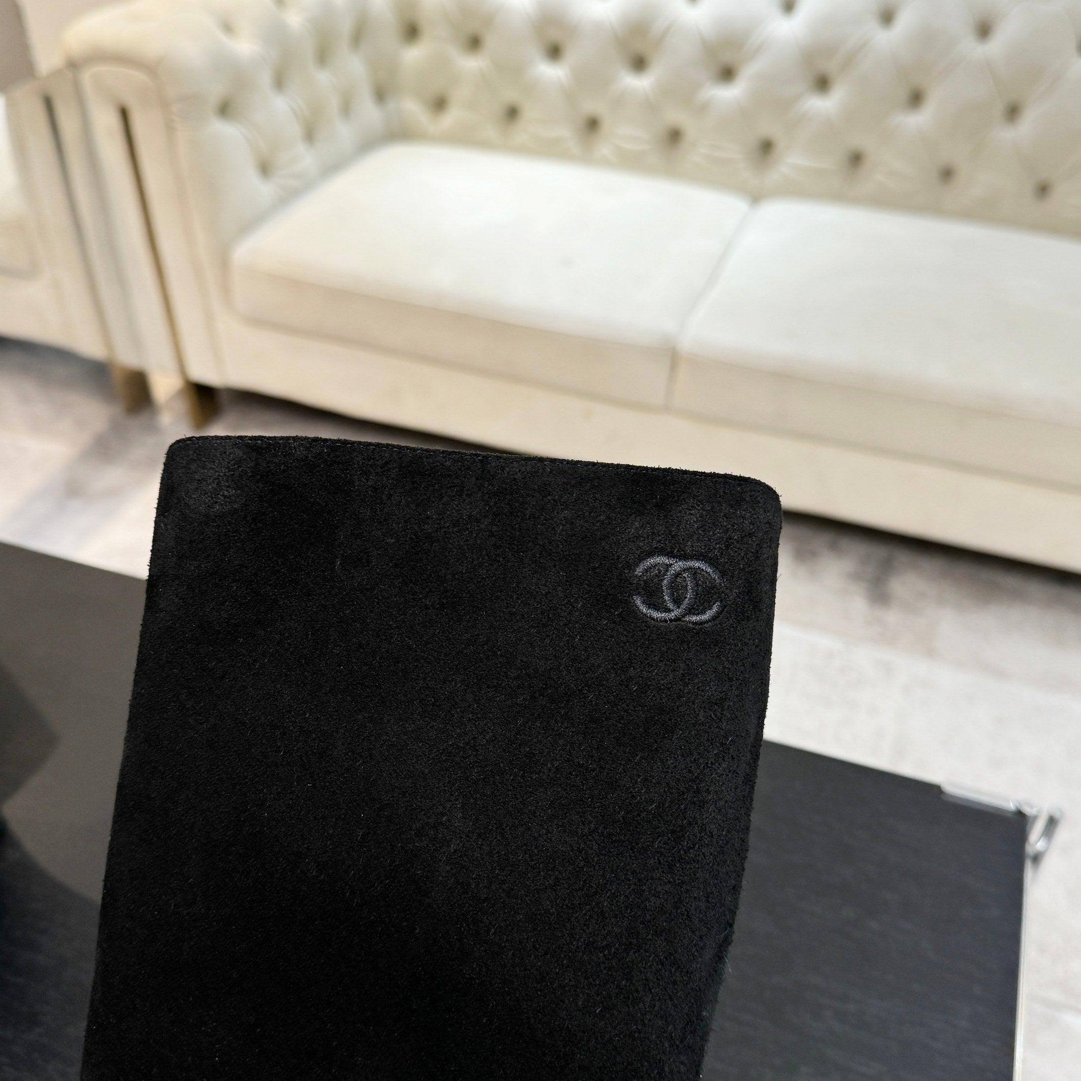 CC Gabrielle Chanel Boots 8.5cm Black Suede Black Fabric