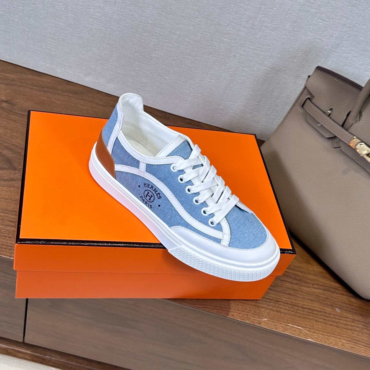 HM Get Sneaker Sky Blue White Suede Cowhide 543790