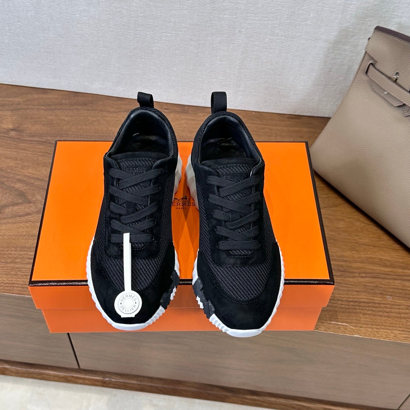 HM 26S Bouncing Sneaker In Black mix White Suede Mesh 543807