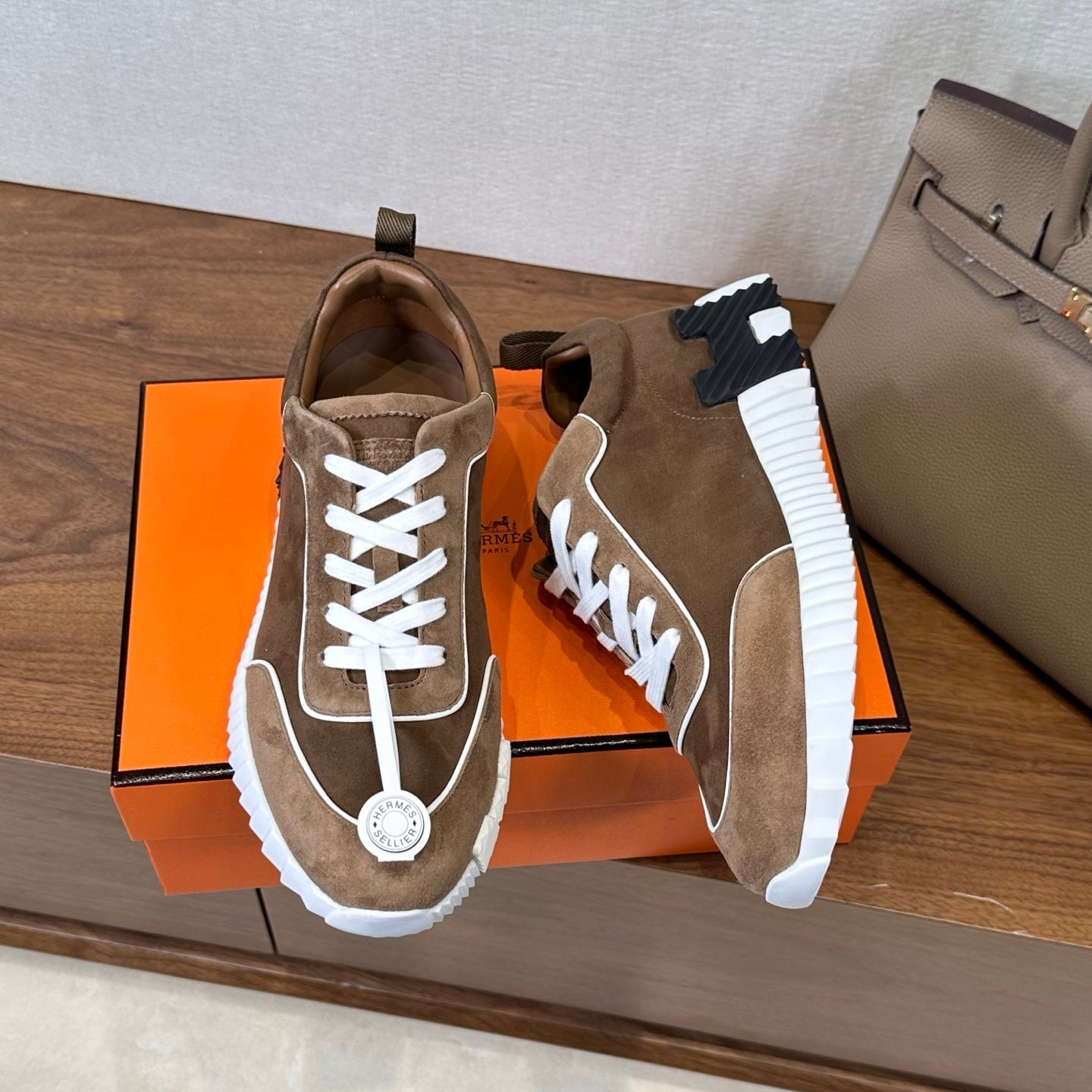 HM 26S Bouncing Sneaker In Brown mix White Suede 543812