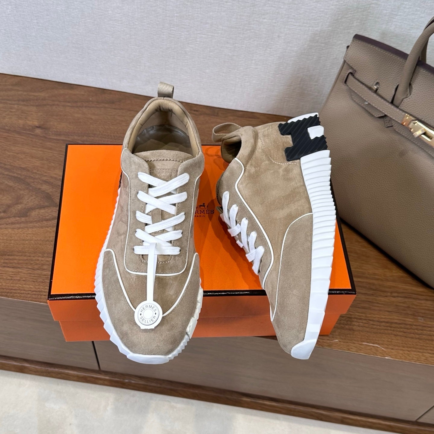 HM 26S Bouncing Sneaker In Taupe mix White Suede 543813