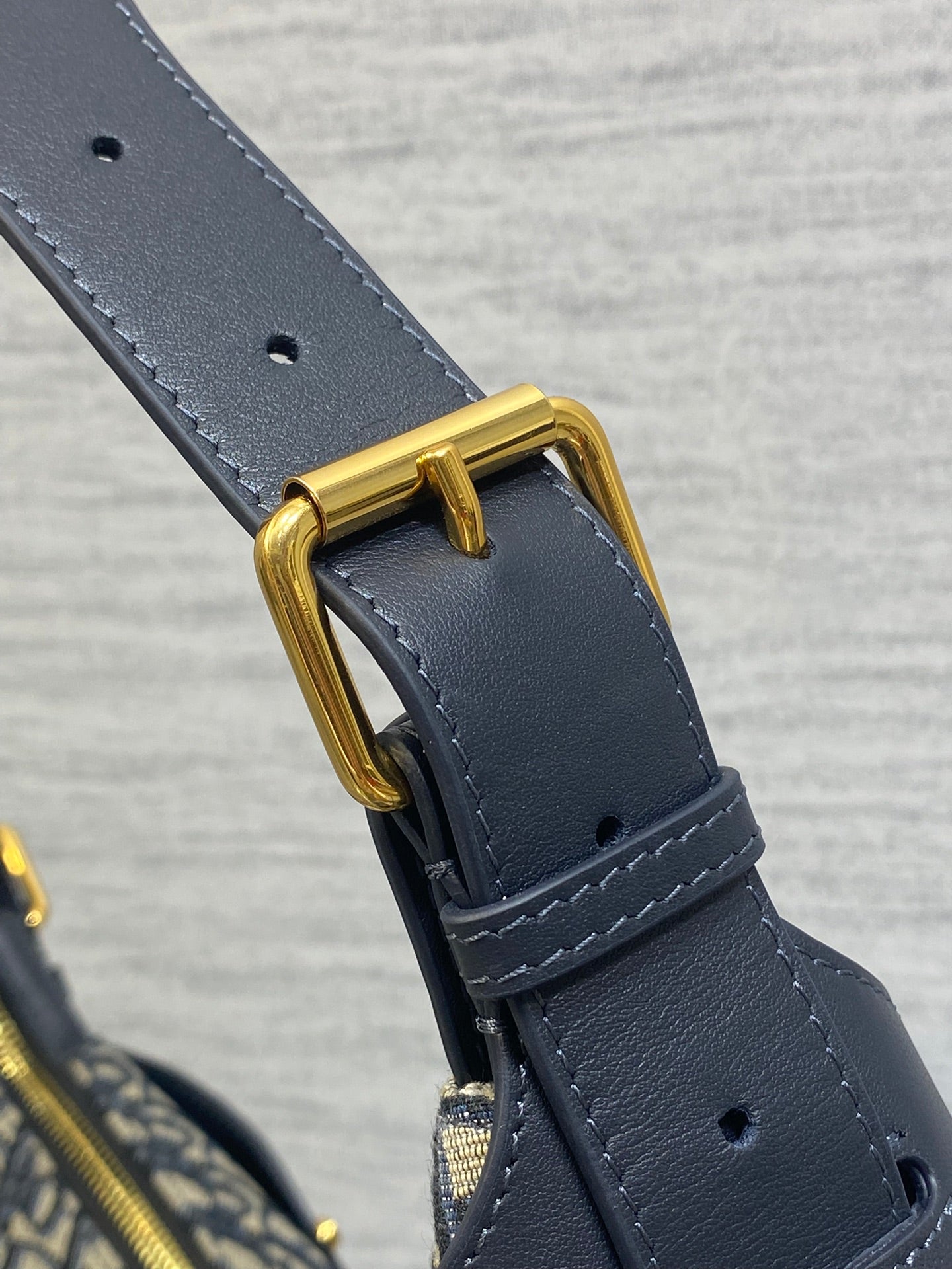 Dior 2025 Voyage Bag 28cm Navy Blue mix Beige Canvas Leather 270574