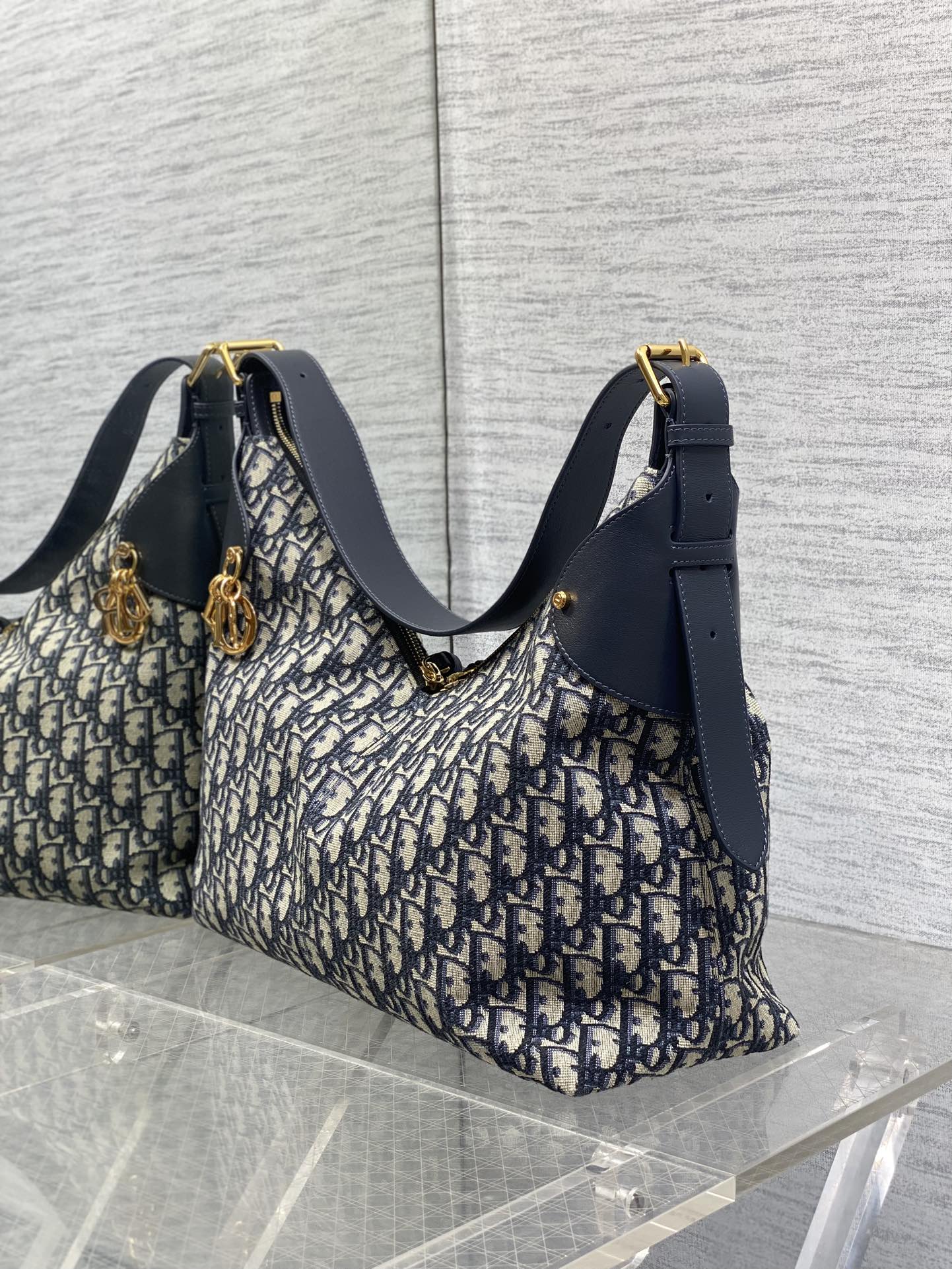 Dior 2025 Voyage Bag 34cm Navy Blue mix Beige Canvas Leather 270576