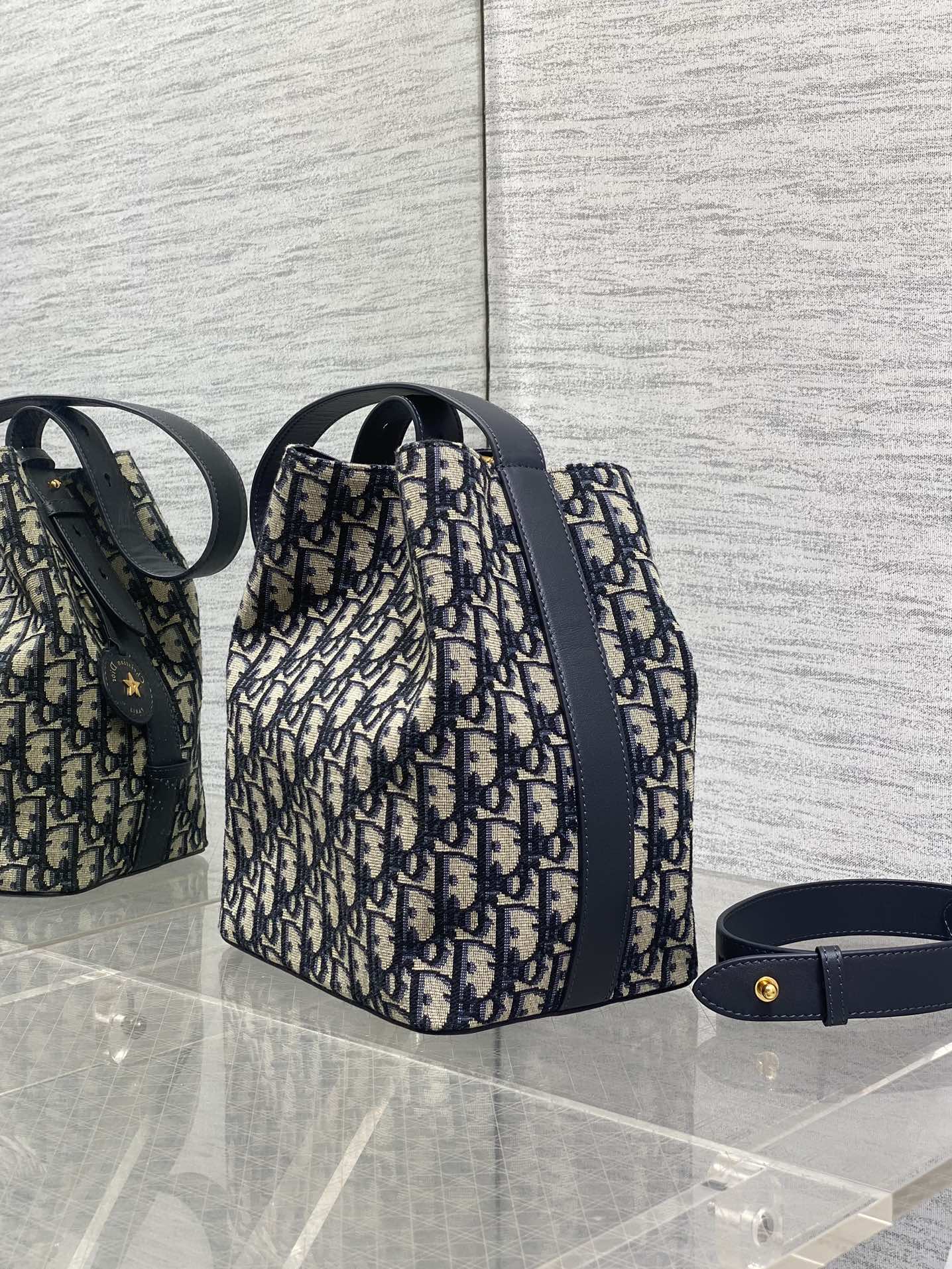 Dior 2025 Star Bucket Bag Navy Blue mix Beige Canvas Leather 270450