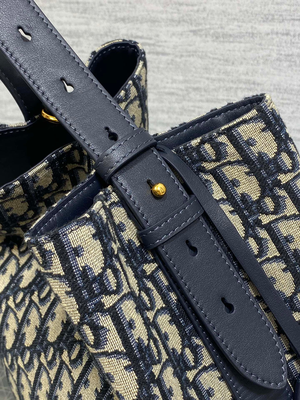 Dior 2025 Star Bucket Bag Navy Blue mix Beige Canvas Leather 270450