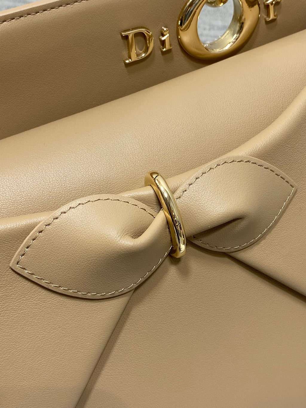 Dior 2025 Bow Bag 28cm Beige Leather 272513