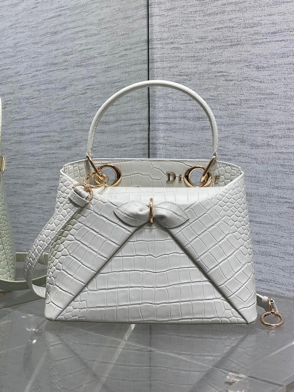 Dior 2025 Crocodile Pattern Bag 28cm White Leather 272525
