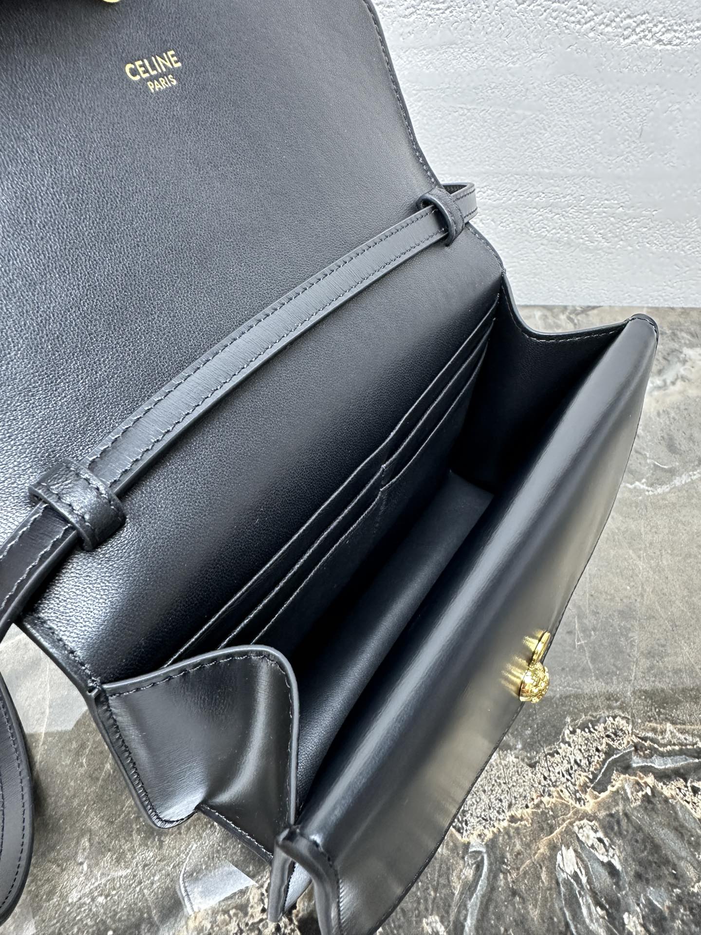 Celin Duo Wallet On Strap Triomphe Black Calfskin