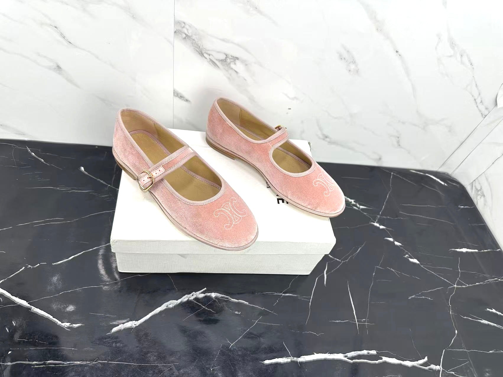 Celine 25 Eve Triomphe Ballet Flat Pink Velvet 547724