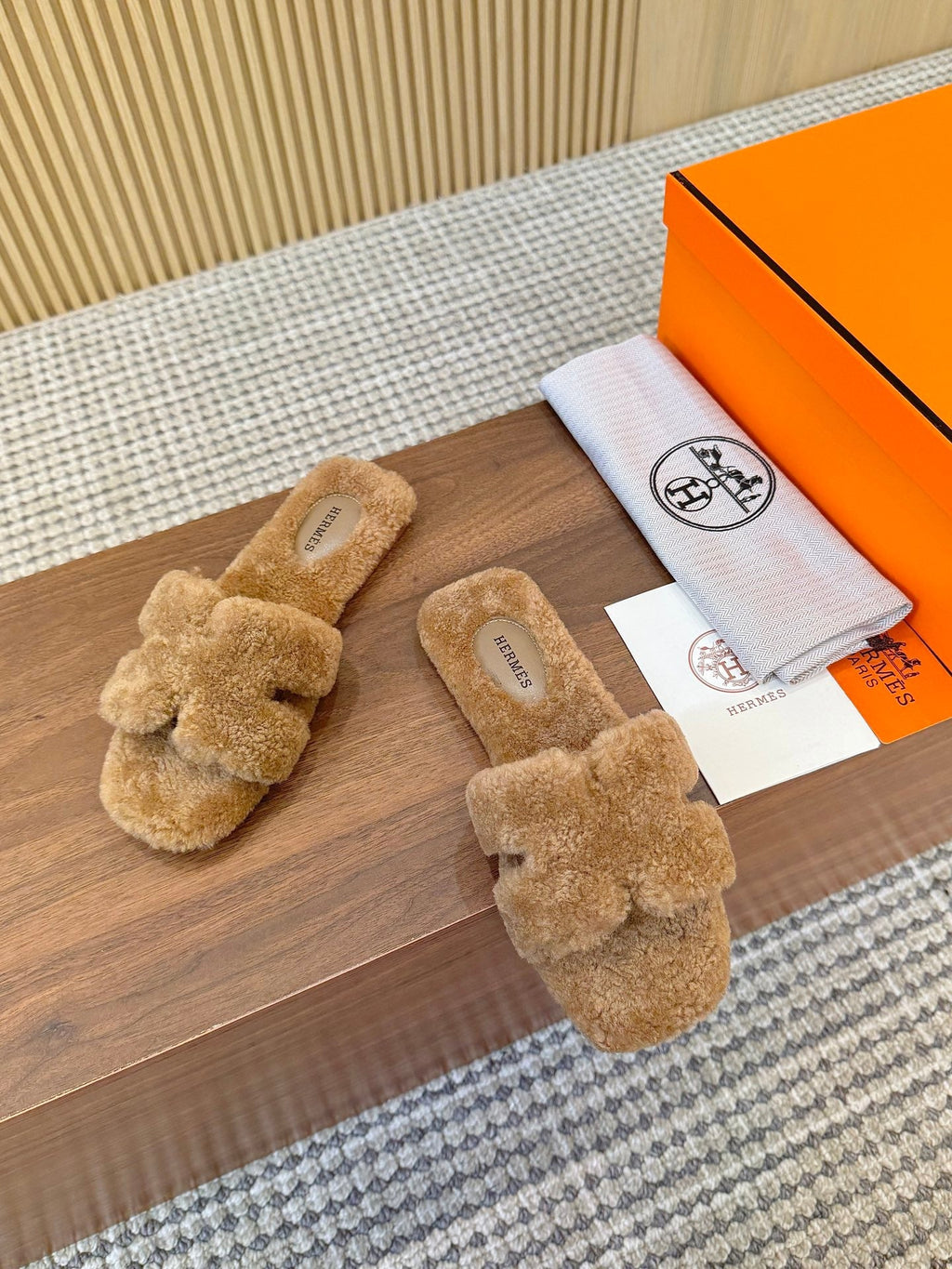 HM Oran Sandal Brown Caramel Wool  543690