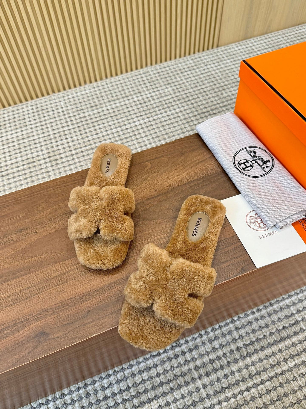 HM Oran Sandal Brown Caramel Wool  543690