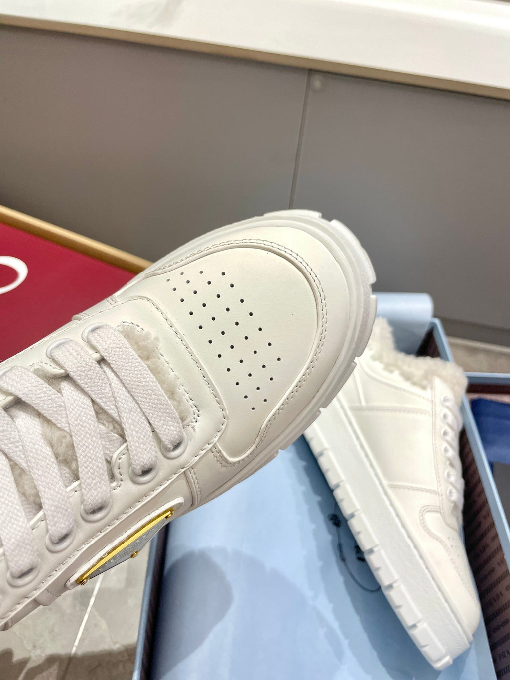 Pra 2025 Sneaker White Calfskin Wool 555234