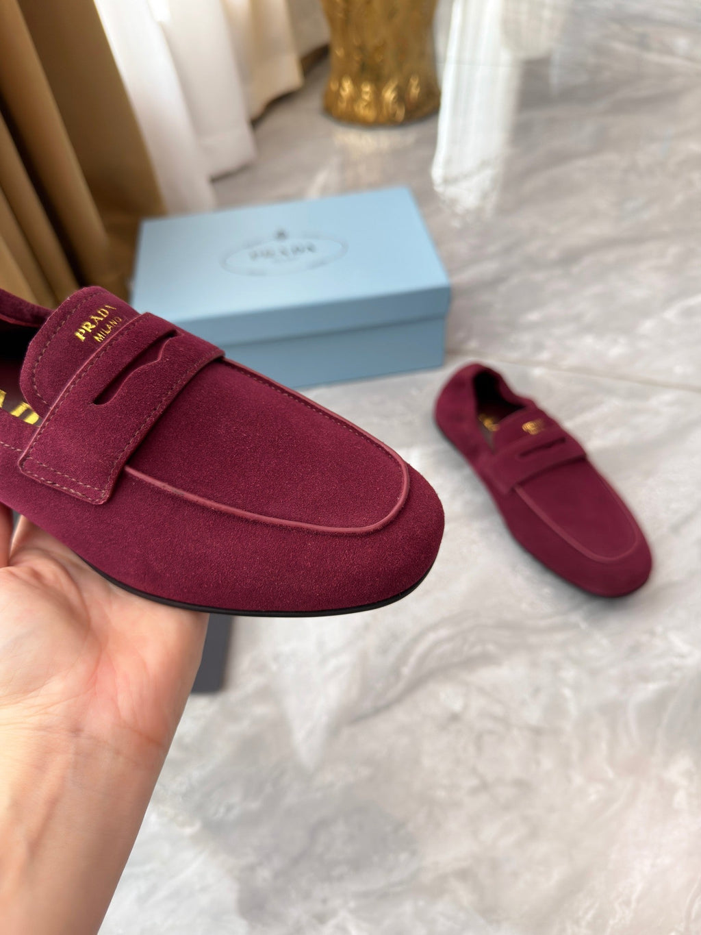 Prada 25SS Casual Elastic Loafers Wine Red Suede 564180