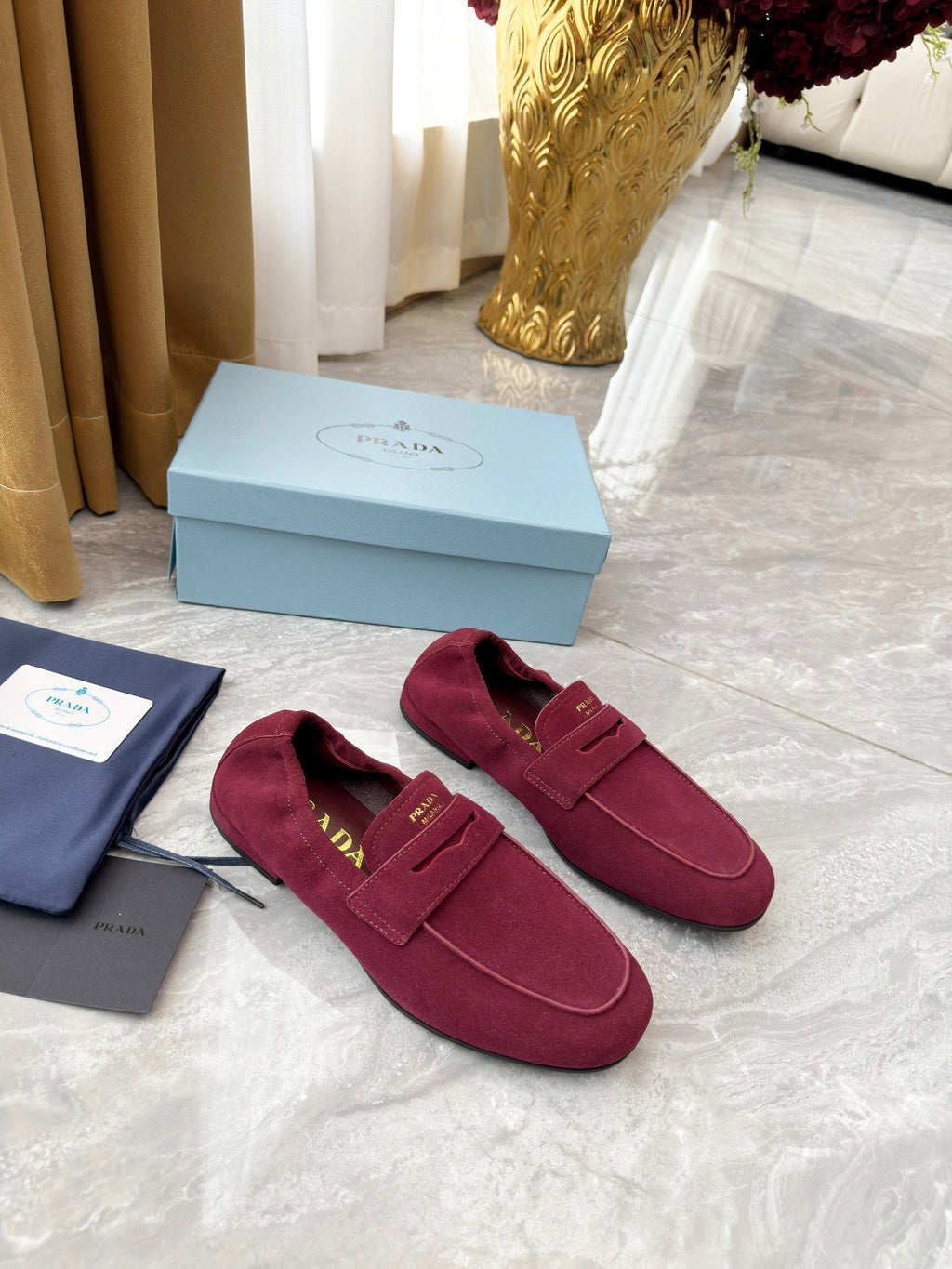 Prada 25SS Casual Elastic Loafers Wine Red Suede 564180
